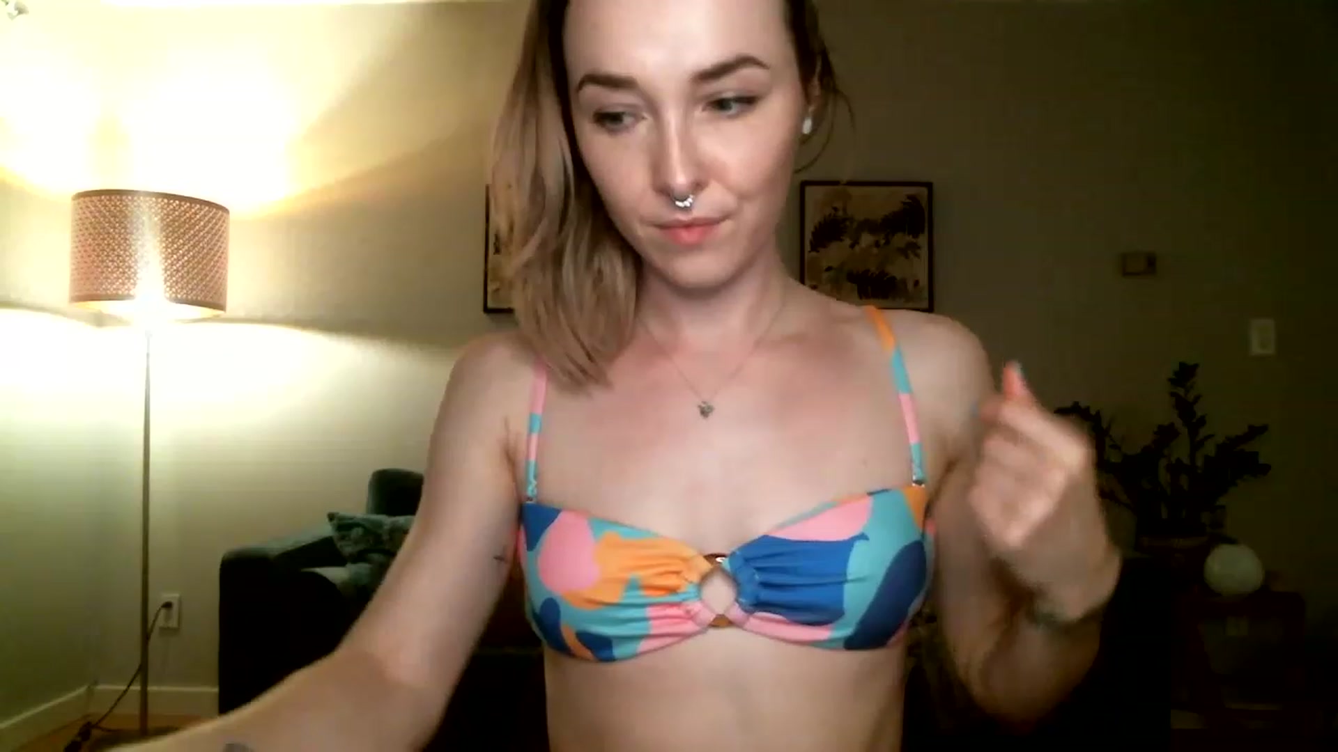 Gallery image thumbnail from KineticKoa's myfreecams stream on, 05/01/2023, 07:02 image 8 of 20