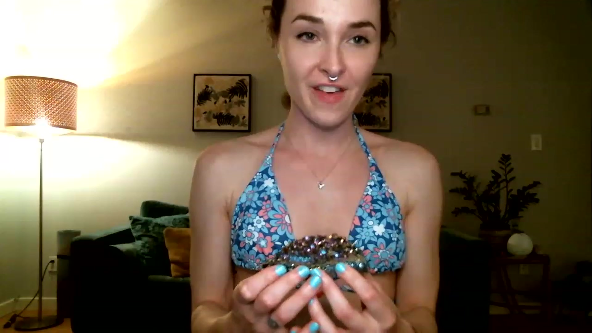 Gallery image thumbnail from KineticKoa's myfreecams stream on, 05/02/2023, 06:17 image 8 of 20