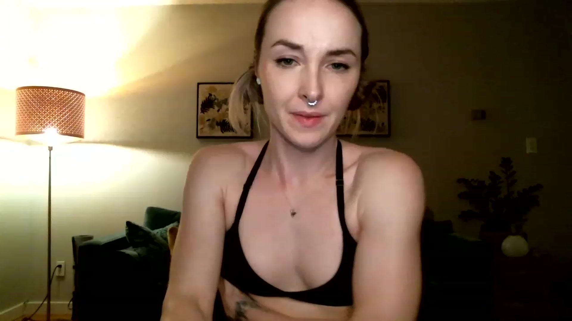 Gallery image thumbnail from KineticKoa's myfreecams stream on, 05/09/2023, 08:03 image 8 of 20