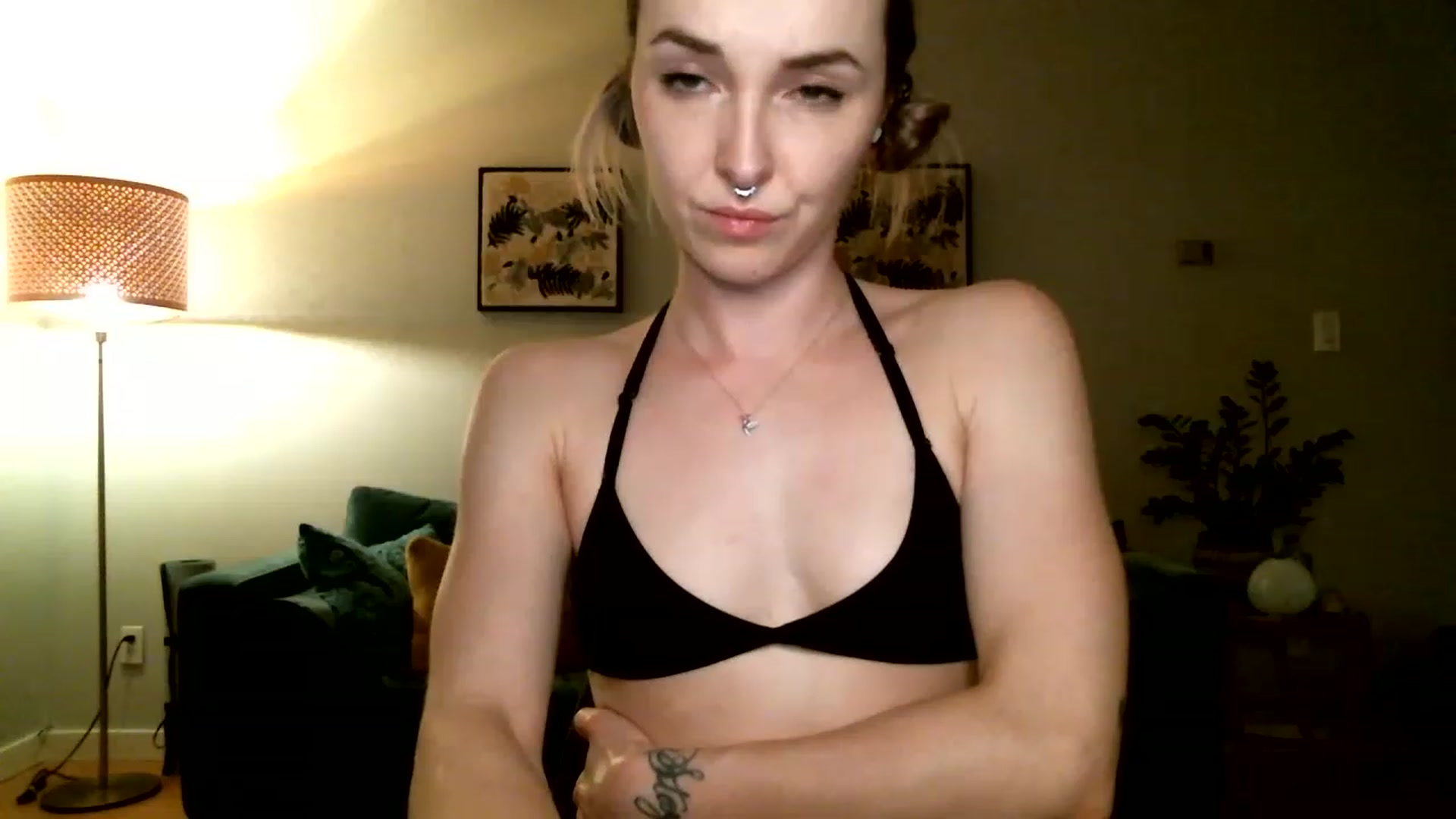 Gallery image thumbnail from KineticKoa's myfreecams stream on, 05/09/2023, 08:03 image 12 of 20