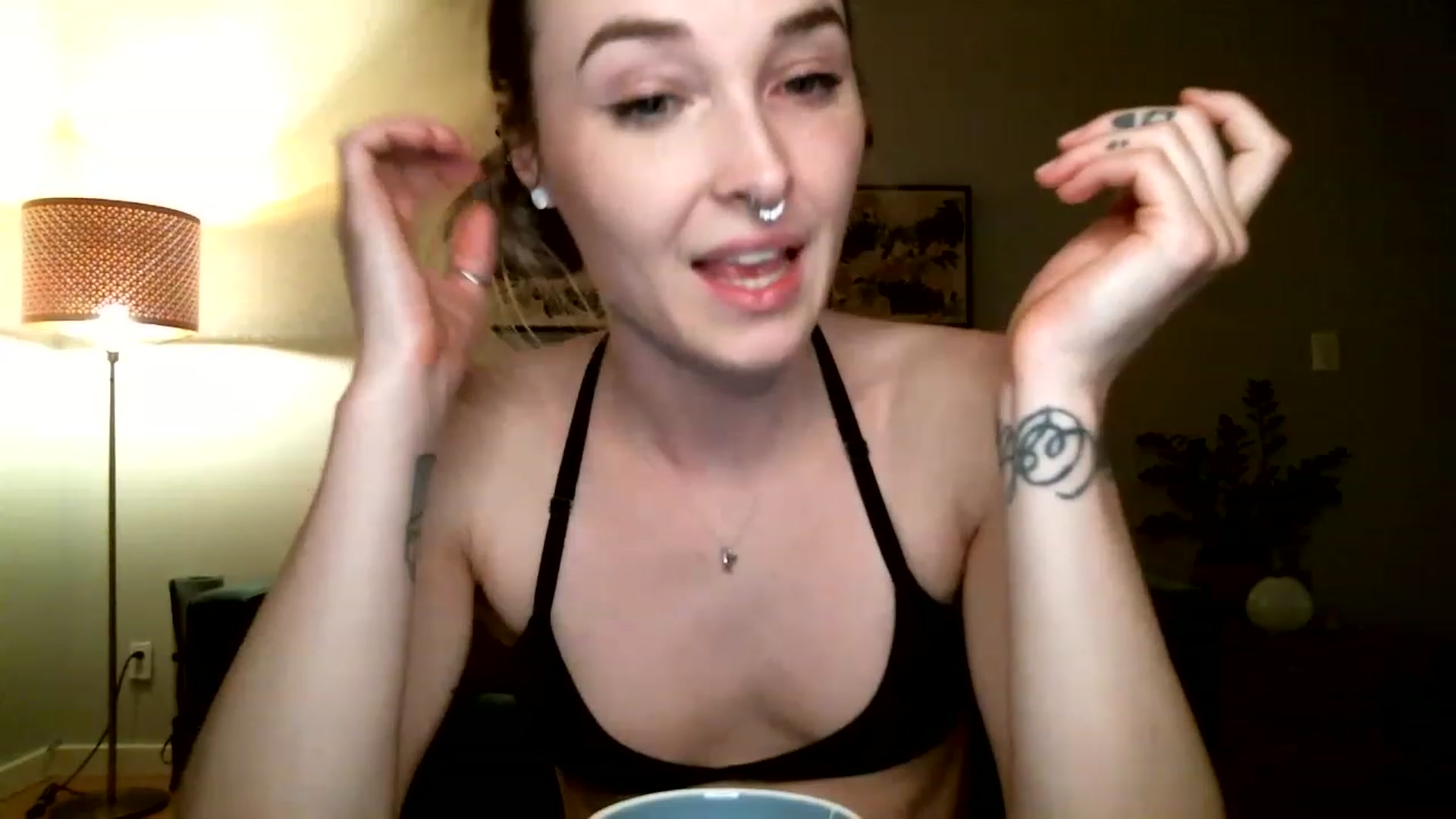 Gallery image thumbnail from KineticKoa's myfreecams stream on, 05/09/2023, 08:03 image 19 of 20