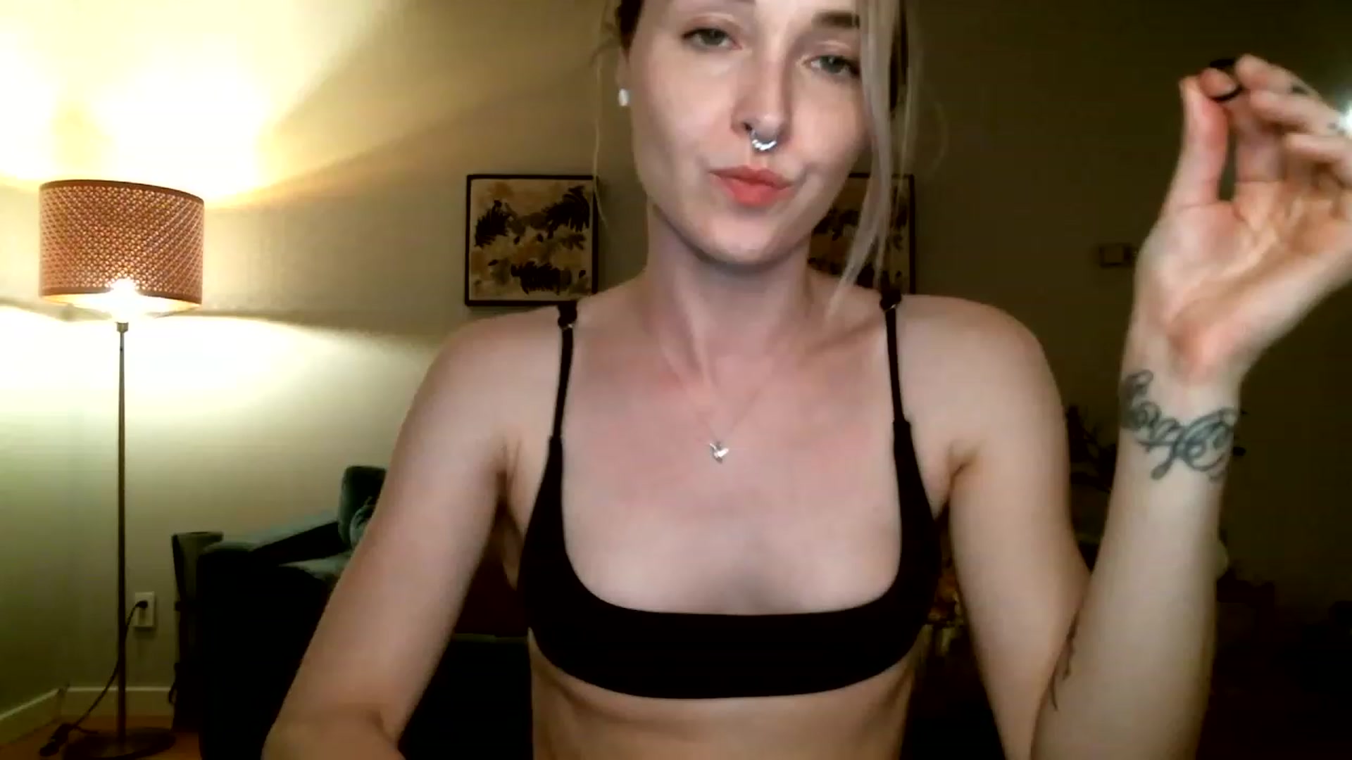 Gallery image thumbnail from KineticKoa's myfreecams stream on, 05/17/2023, 05:55 image 6 of 20