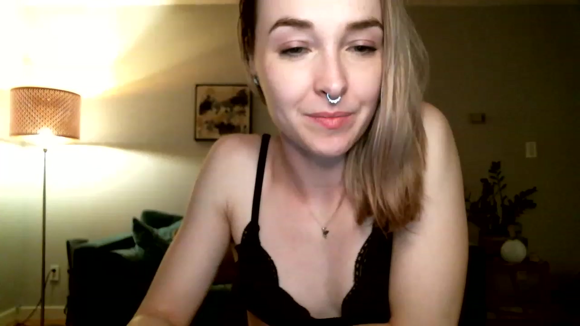 Gallery image thumbnail from KineticKoa's myfreecams stream on, 05/22/2023, 08:25 image 15 of 20