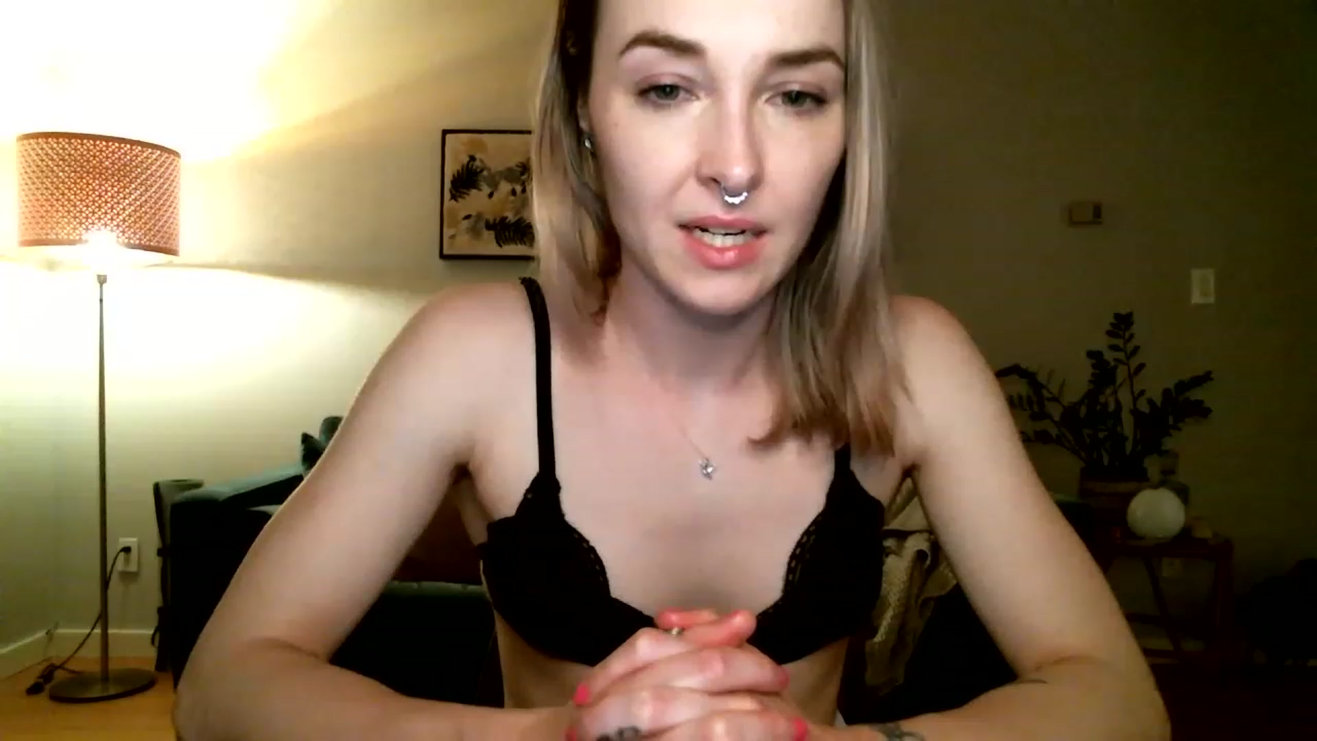Gallery image thumbnail from KineticKoa's myfreecams stream on, 05/22/2023, 08:25 image 16 of 20