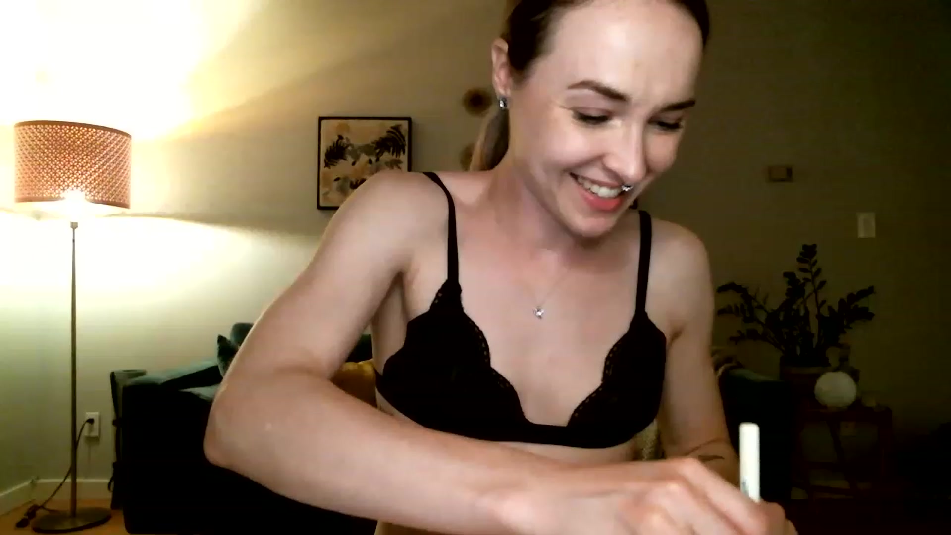 Gallery image thumbnail from KineticKoa's myfreecams stream on, 05/22/2023, 08:25 image 2 of 20