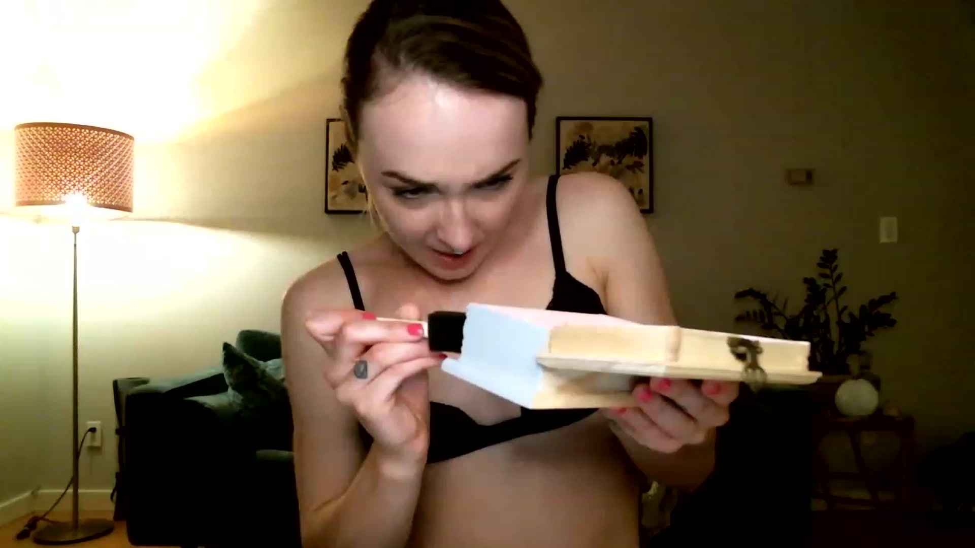 Gallery image thumbnail from KineticKoa's myfreecams stream on, 05/22/2023, 08:25 image 6 of 20