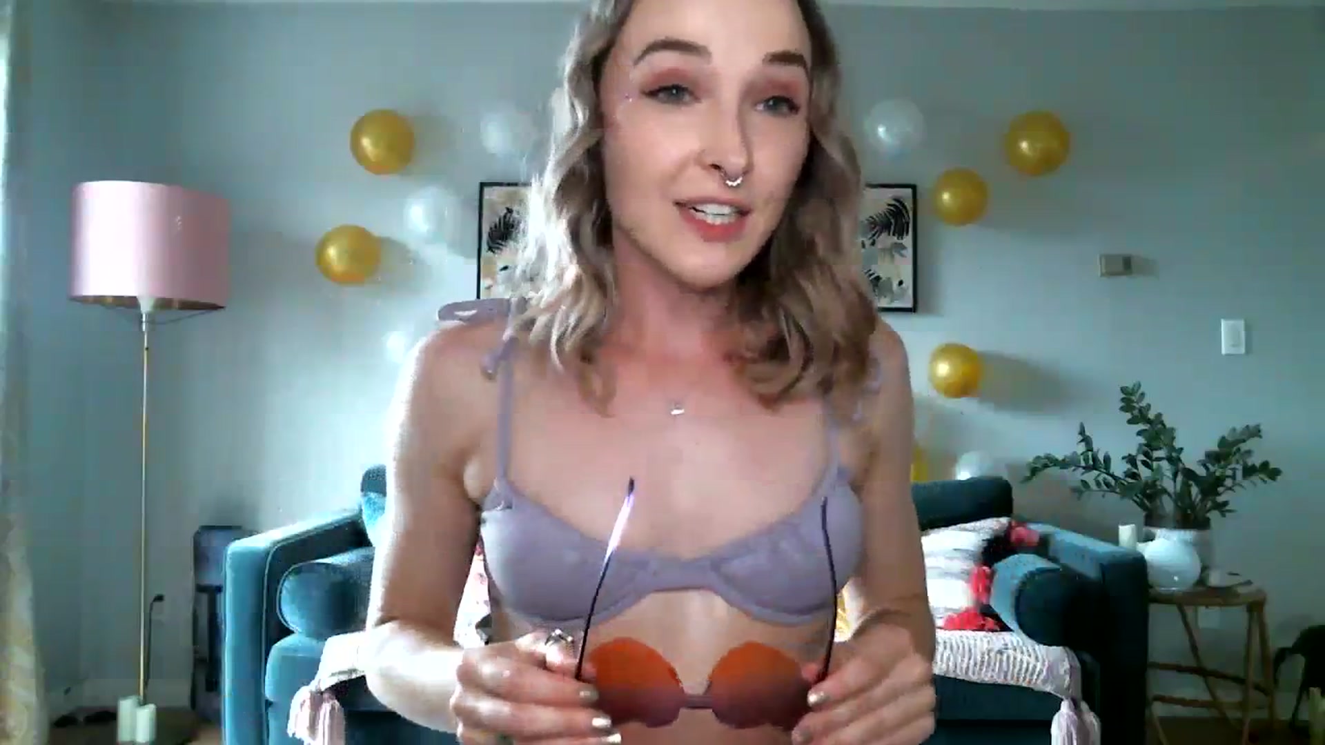 Gallery image thumbnail from KineticKoa's myfreecams stream on, 08/21/2023, 24:01 image 4 of 20