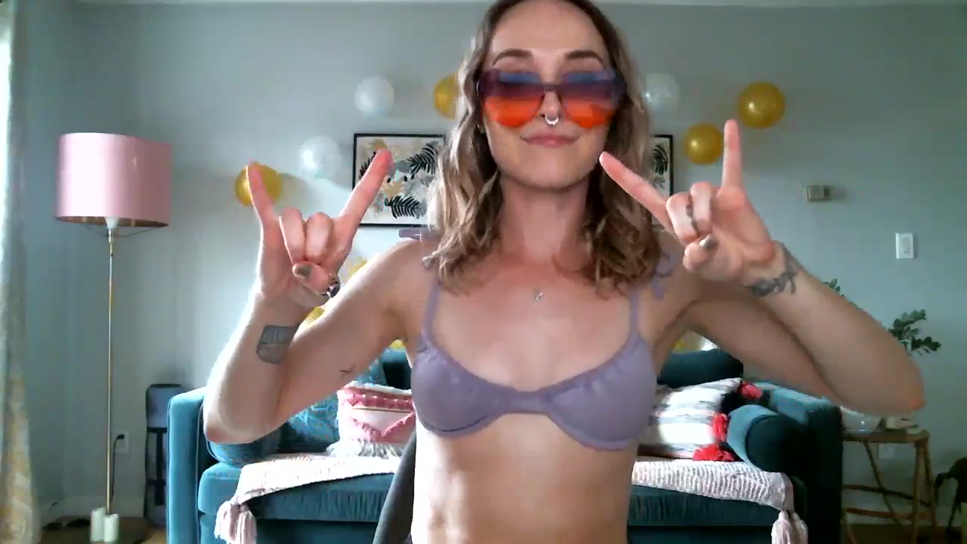 Gallery image thumbnail from KineticKoa's myfreecams stream on, 08/21/2023, 24:01 image 18 of 20
