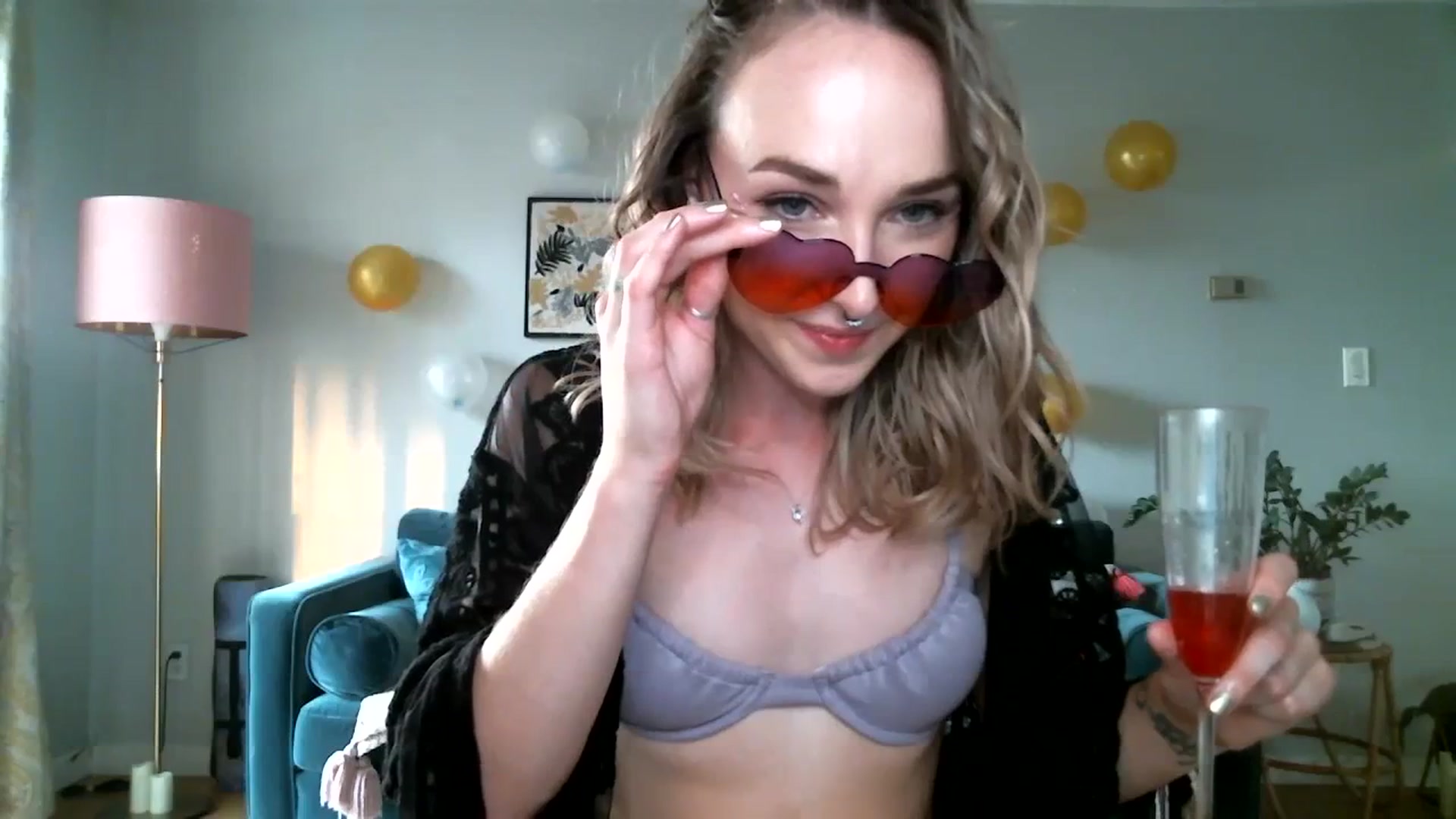 Gallery image thumbnail from KineticKoa's myfreecams stream on, 08/21/2023, 02:51 image 11 of 20