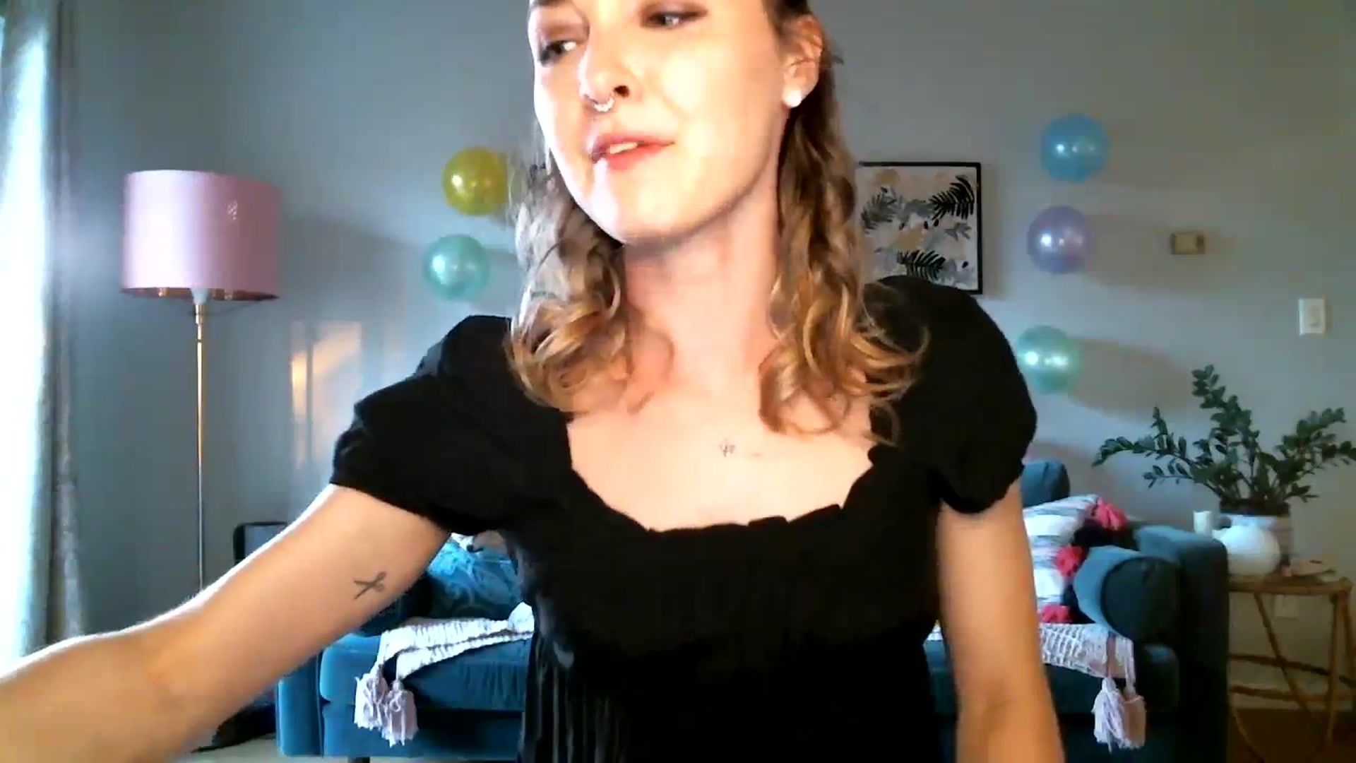 Gallery image thumbnail from KineticKoa's myfreecams stream on, 09/04/2023, 02:55 image 9 of 20