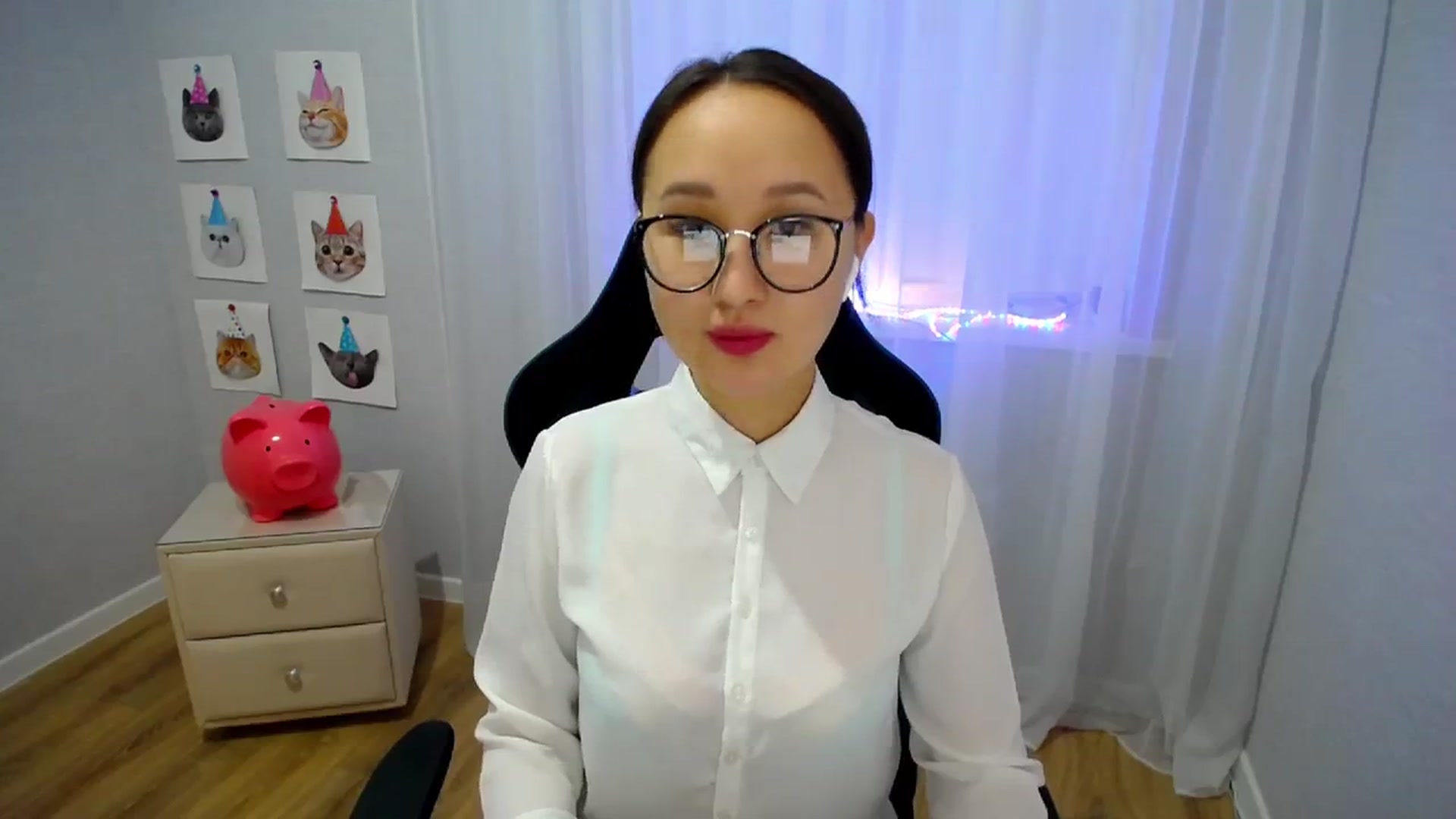 Gallery image thumbnail from Kingoo's myfreecams stream on, 01/15/2024, 22:47 image 2 of 20