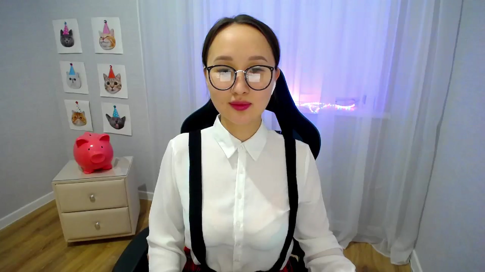 Gallery image thumbnail from Kingoo's myfreecams stream on, 01/15/2024, 22:47 image 11 of 20