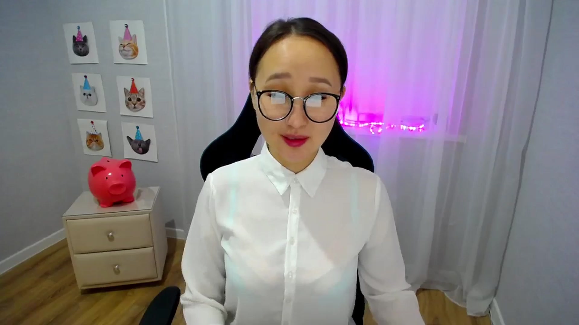 Gallery image thumbnail from Kingoo's myfreecams stream on, 01/15/2024, 22:47 image 3 of 20