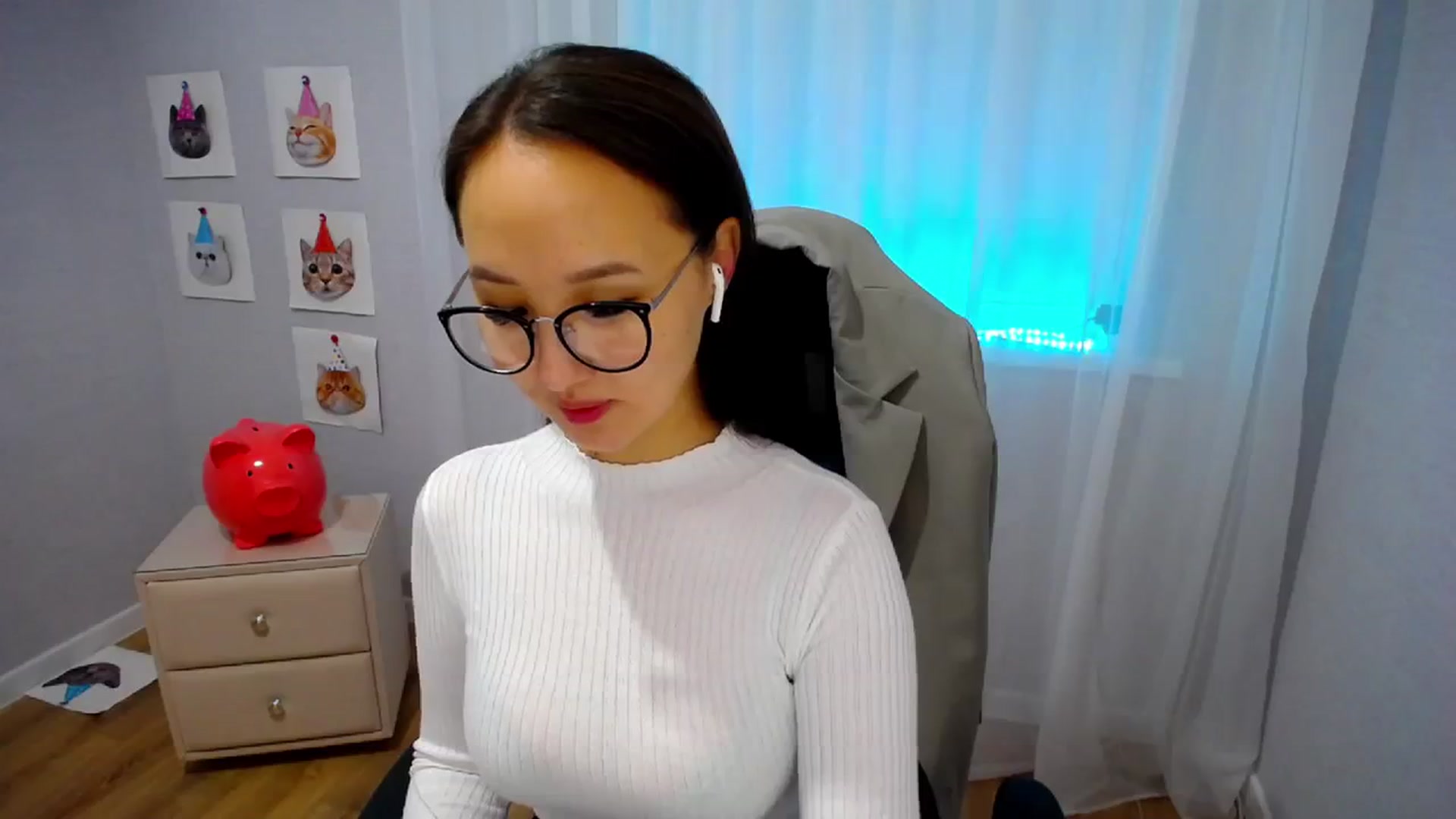 Gallery image thumbnail from Kingoo's myfreecams stream on, 01/28/2024, 04:38 image 6 of 20