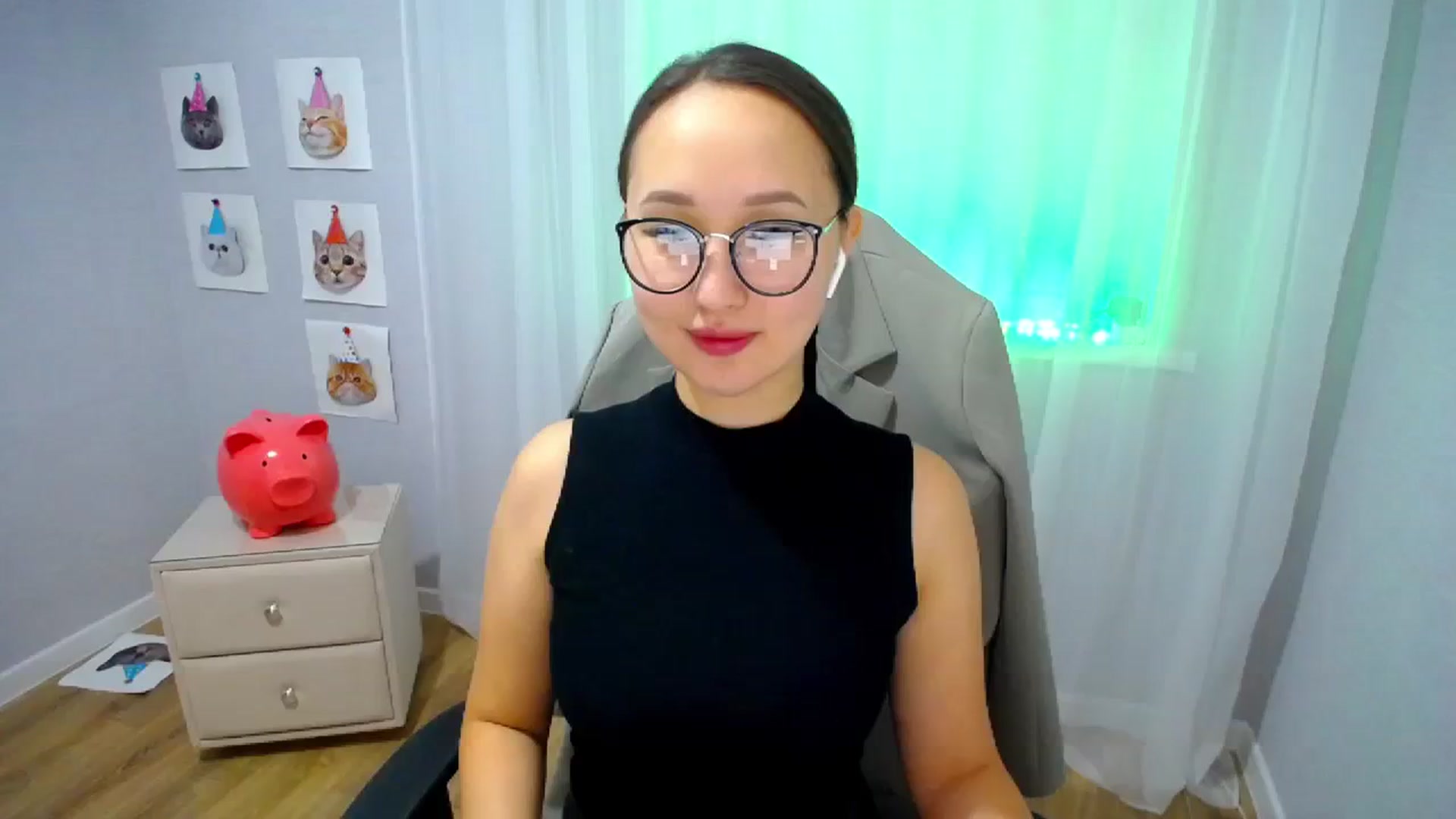 Gallery image thumbnail from Kingoo's myfreecams stream on, 01/31/2024, 23:27 image 8 of 20