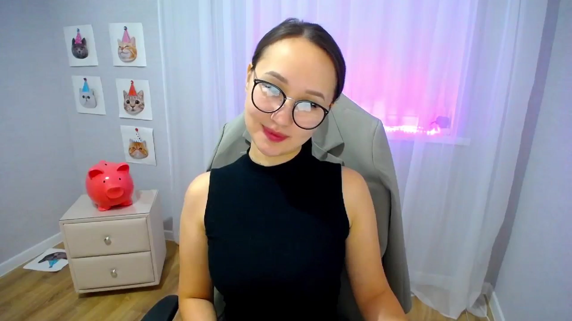 Gallery image thumbnail from Kingoo's myfreecams stream on, 01/31/2024, 23:27 image 10 of 20