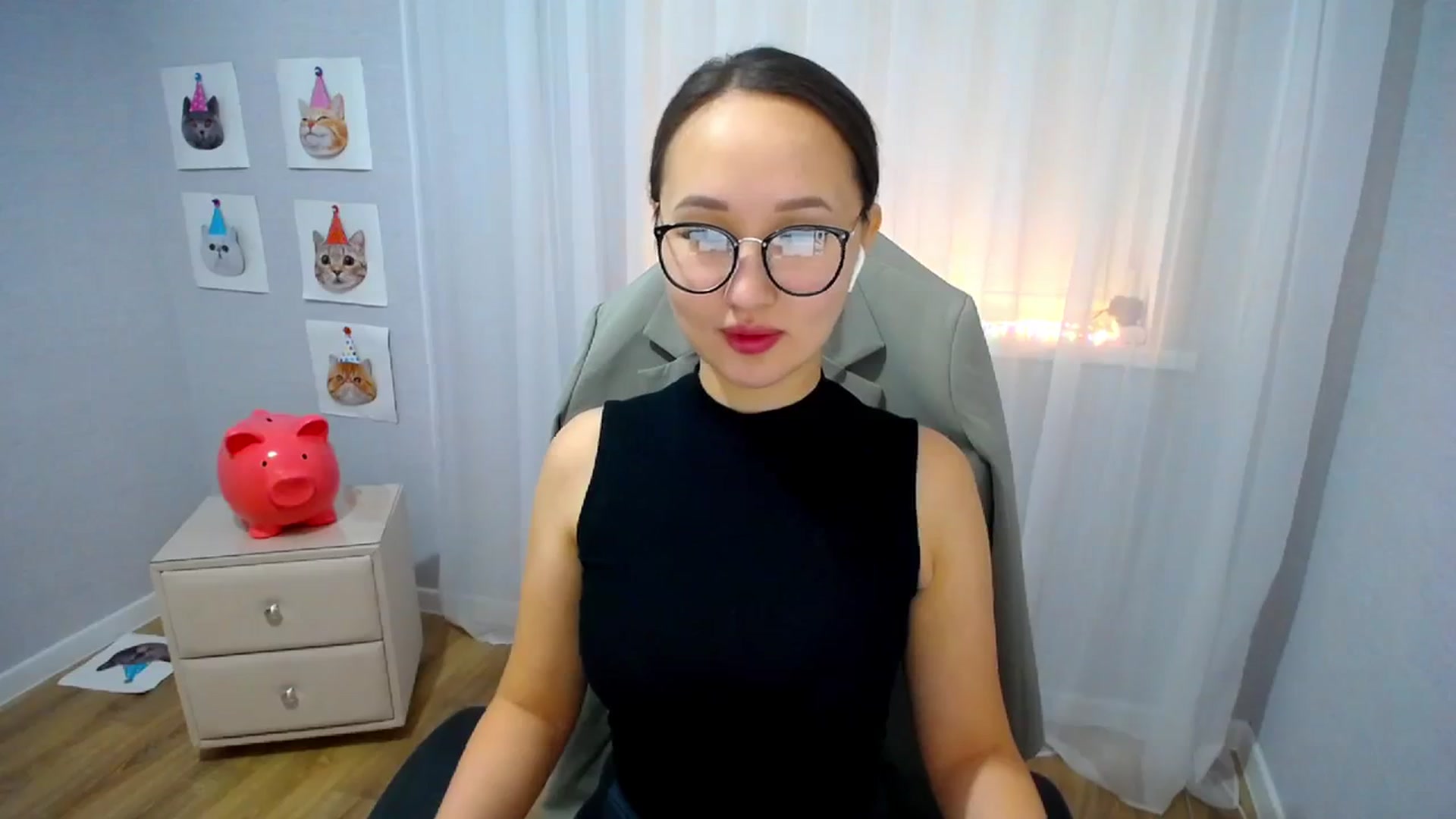 Gallery image thumbnail from Kingoo's myfreecams stream on, 01/31/2024, 23:27 image 2 of 20