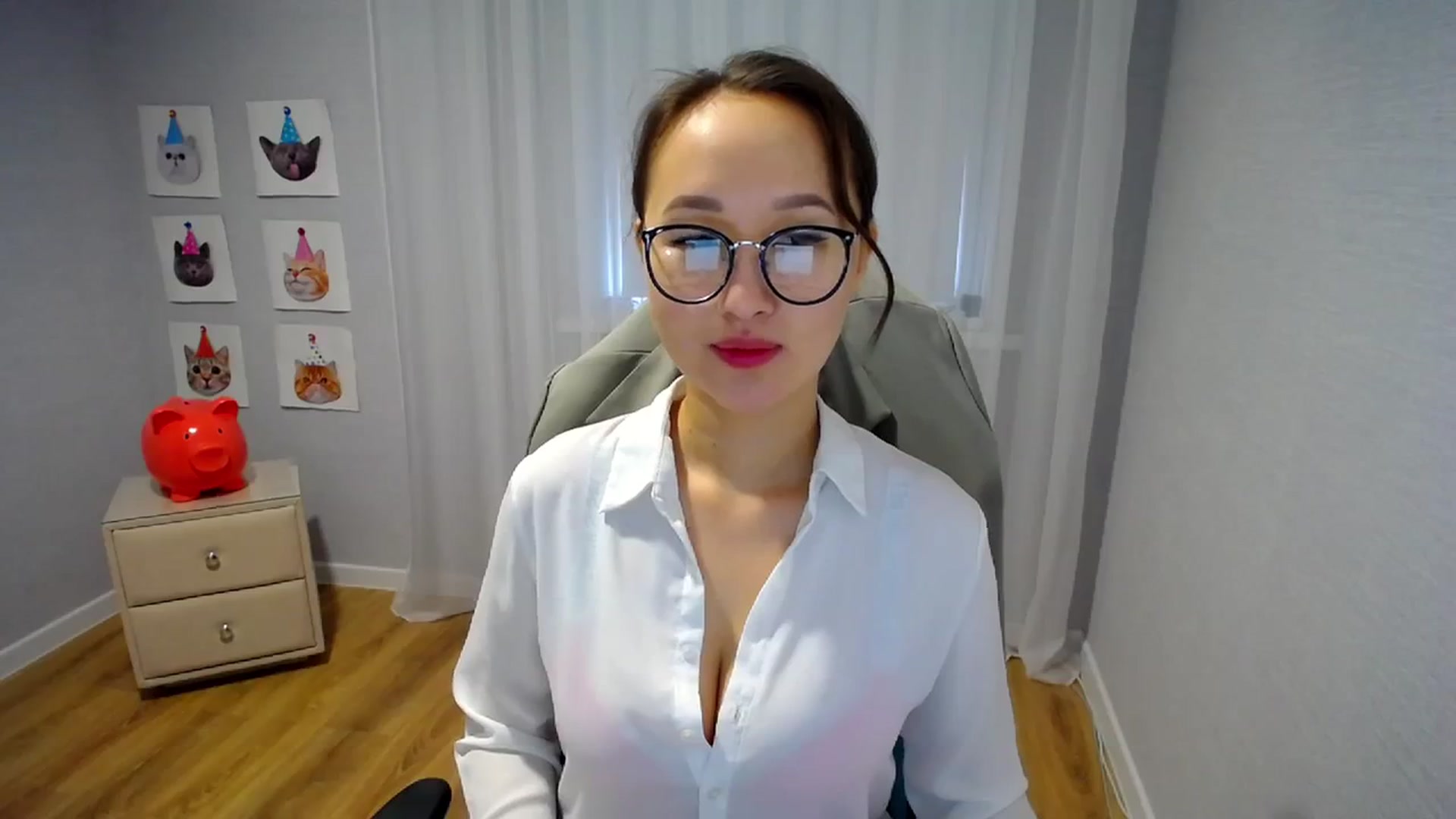 Gallery image thumbnail from Kingoo's myfreecams stream on, 02/12/2024, 06:34 image 8 of 20