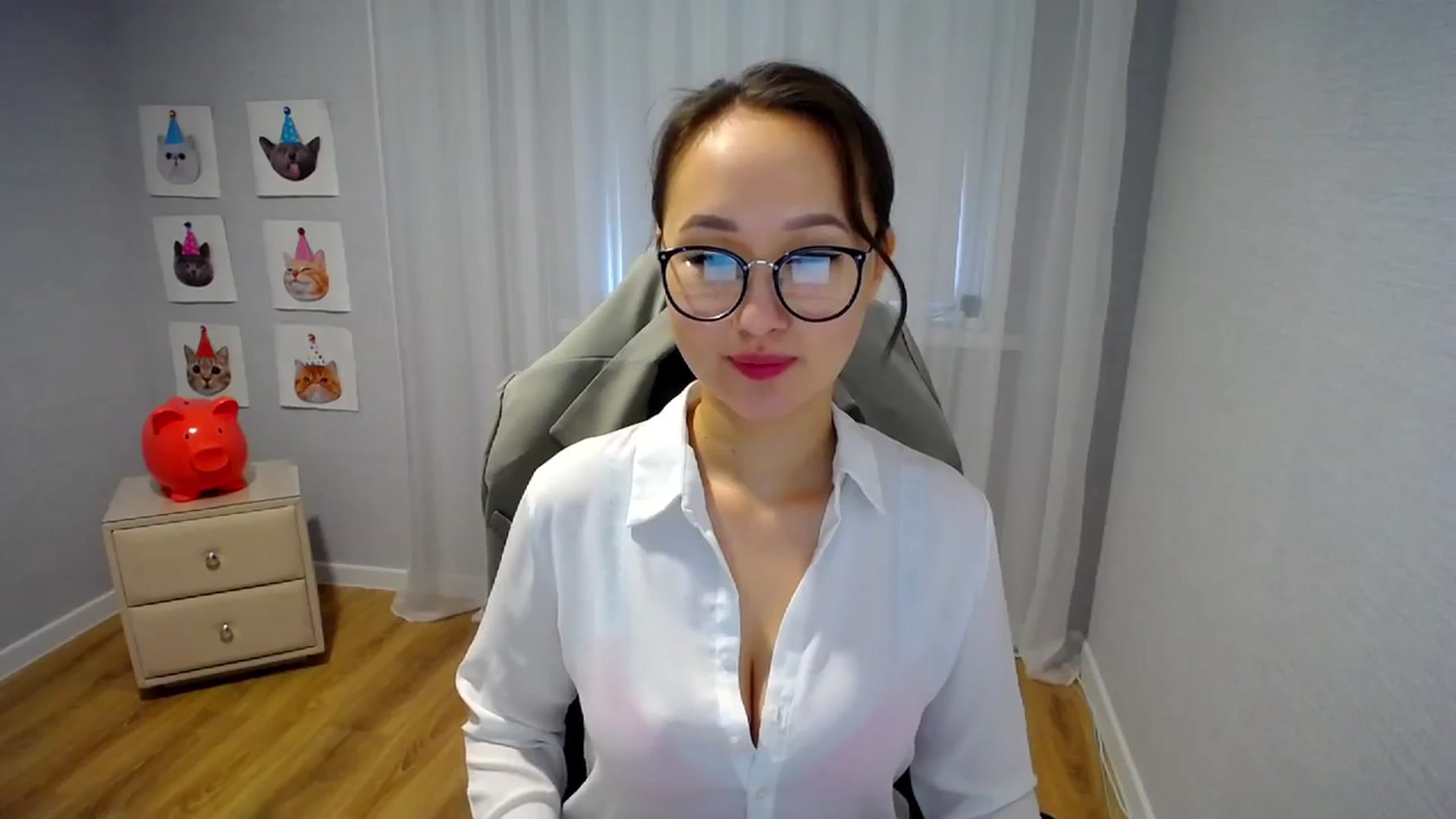 Gallery image thumbnail from Kingoo's myfreecams stream on, 02/12/2024, 06:34 image 10 of 20