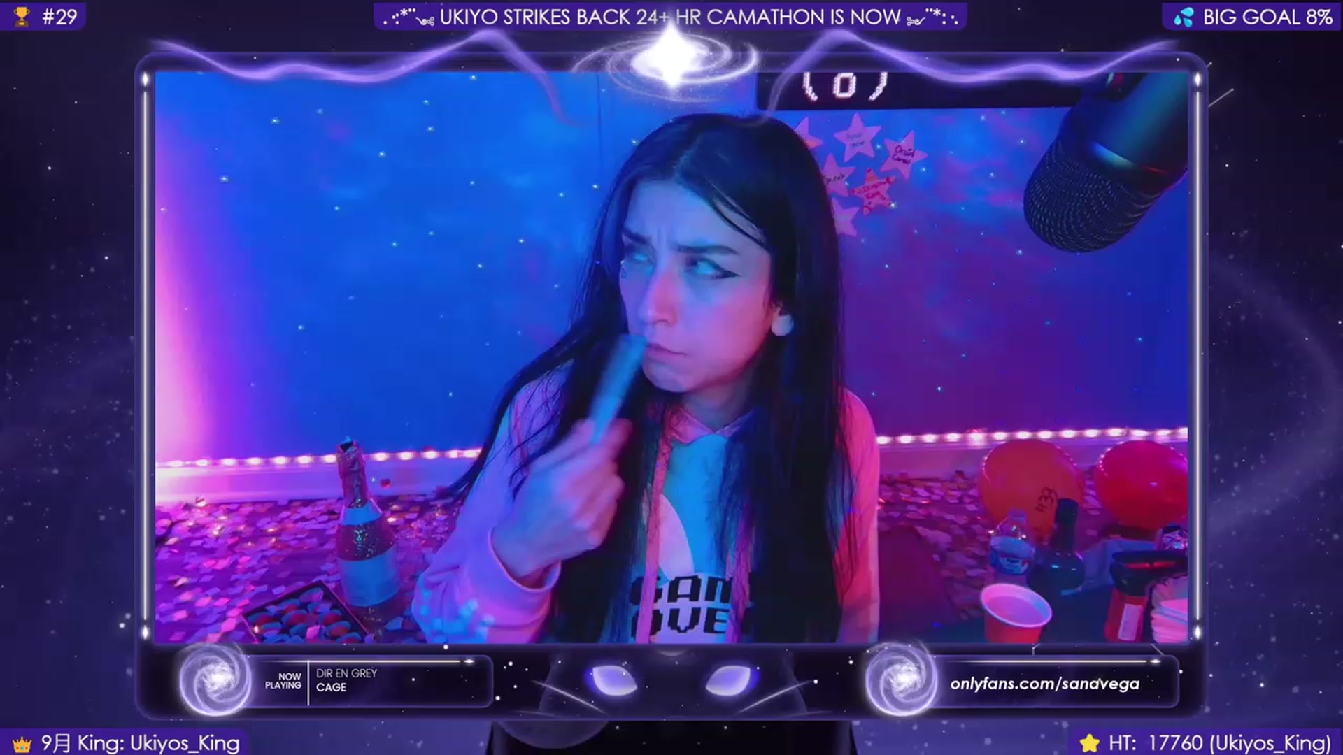 Gallery image thumbnail from Kings_Queen's myfreecams stream on, 09/30/2023, 21:26 image 18 of 20