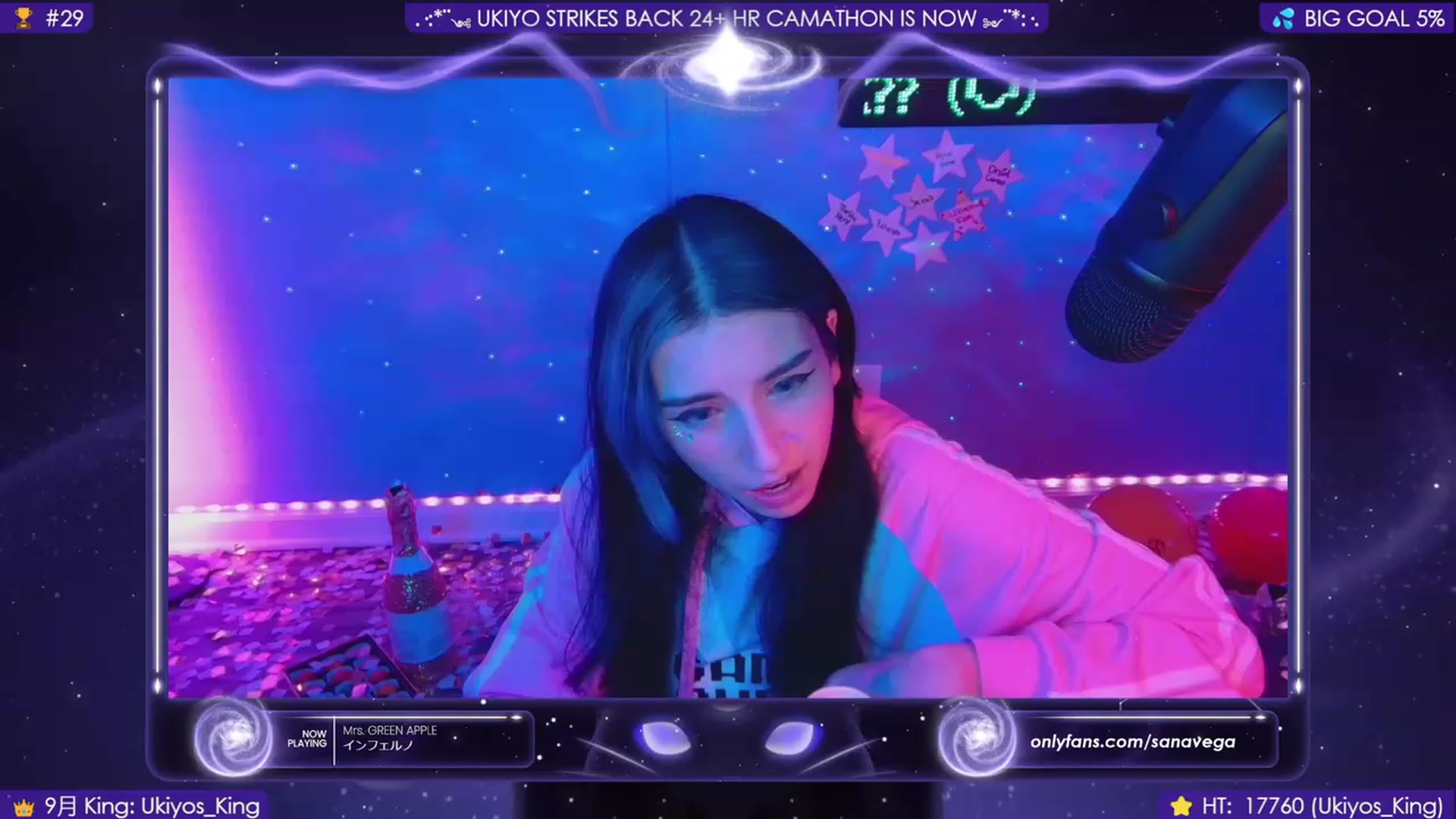 Gallery image thumbnail from Kings_Queen's myfreecams stream on, 09/30/2023, 21:26 image 5 of 20