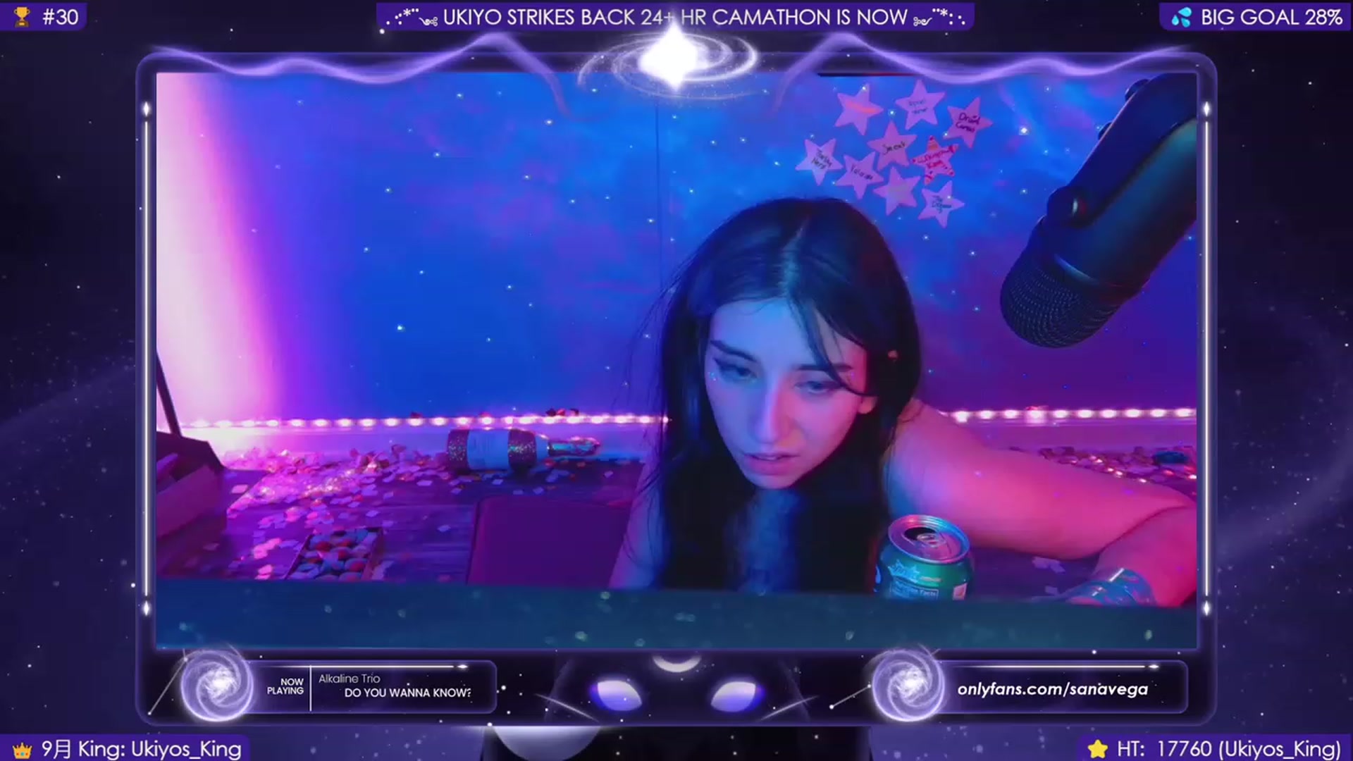 Gallery image thumbnail from Kings_Queen's myfreecams stream on, 10/01/2023, 03:21 image 4 of 20