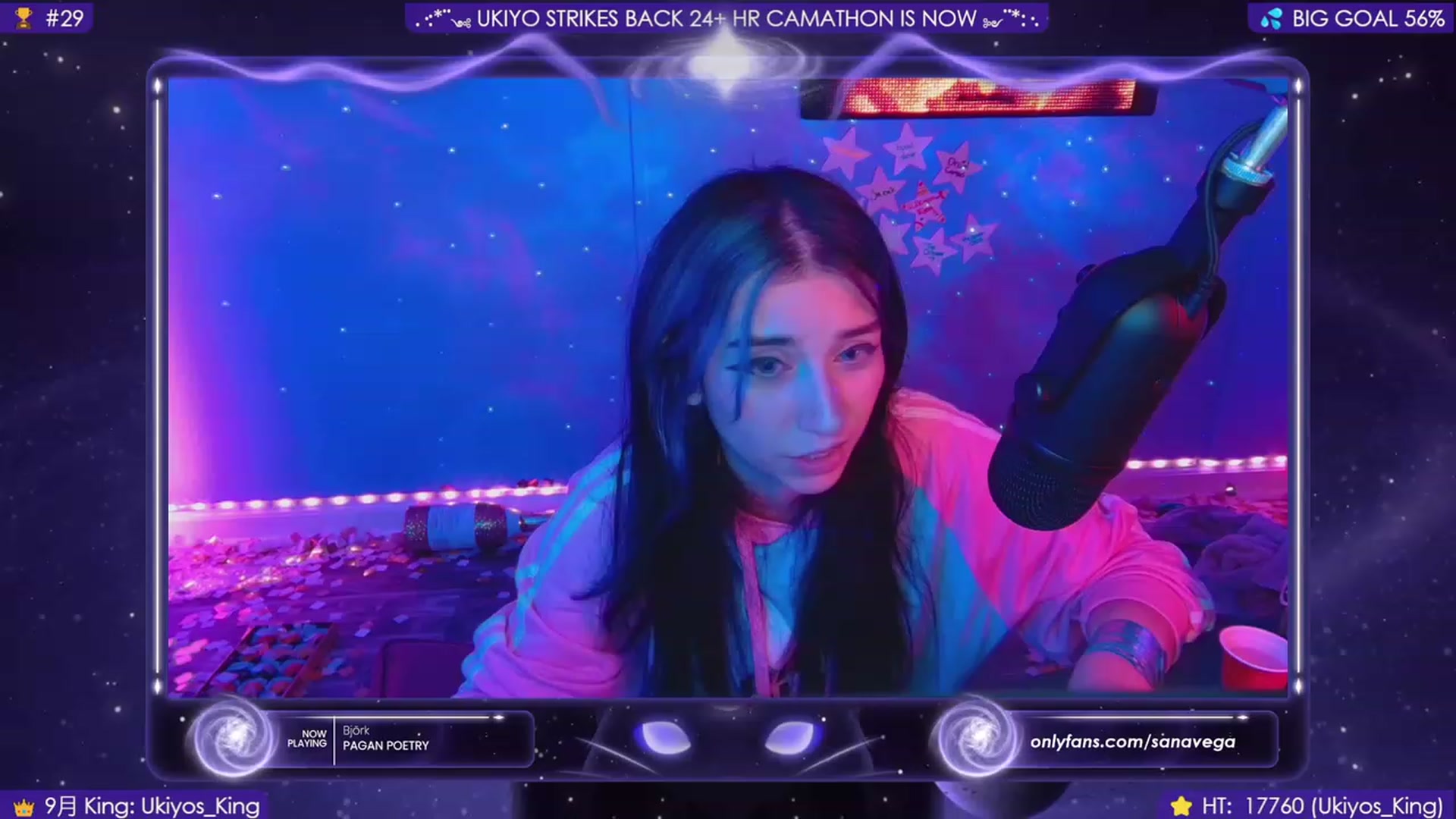 Gallery image thumbnail from Kings_Queen's myfreecams stream on, 10/01/2023, 06:41 image 2 of 20