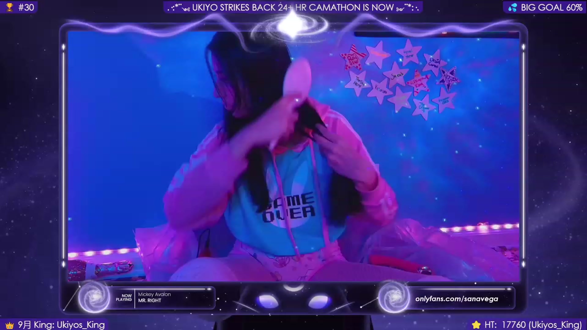 Gallery image thumbnail from Kings_Queen's myfreecams stream on, 10/01/2023, 06:41 image 10 of 20
