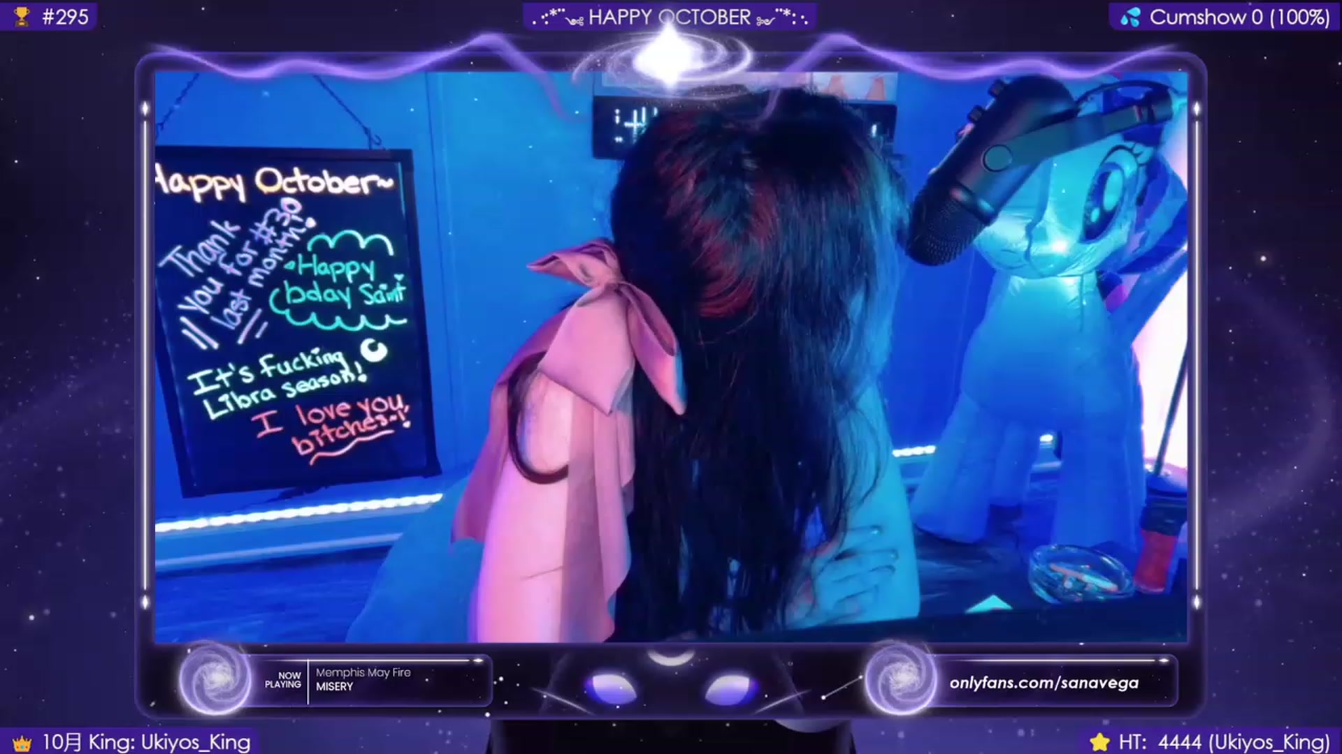 Gallery image thumbnail from Kings_Queen's myfreecams stream on, 10/19/2023, 10:15 image 9 of 20