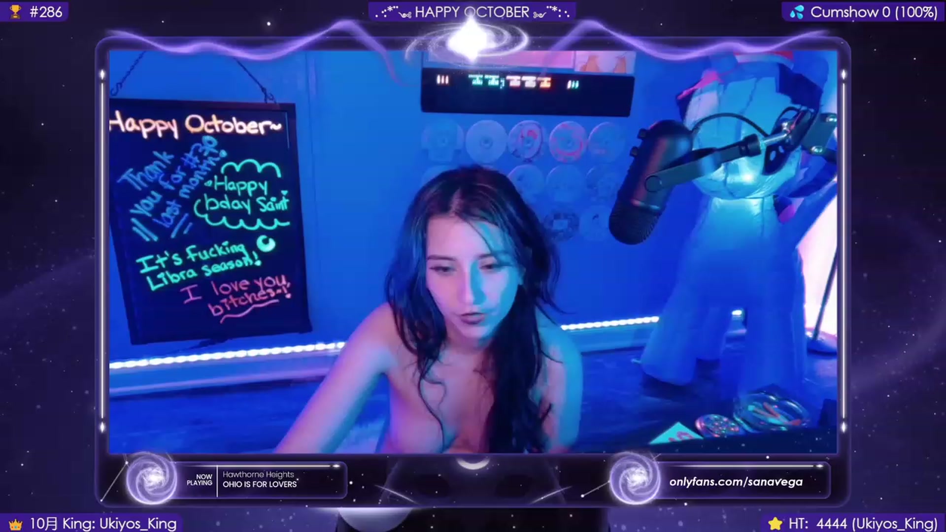 Gallery image thumbnail from Kings_Queen's myfreecams stream on, 10/19/2023, 11:22 image 9 of 20