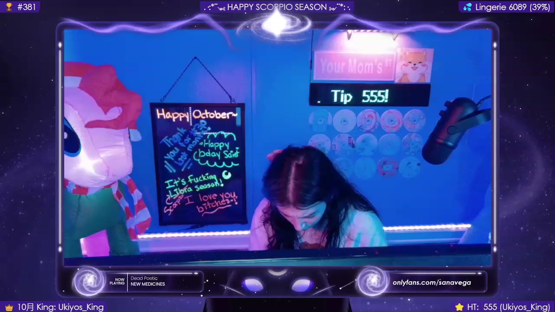 Gallery image thumbnail from Kings_Queen's myfreecams stream on, 10/24/2023, 08:16 image 14 of 20