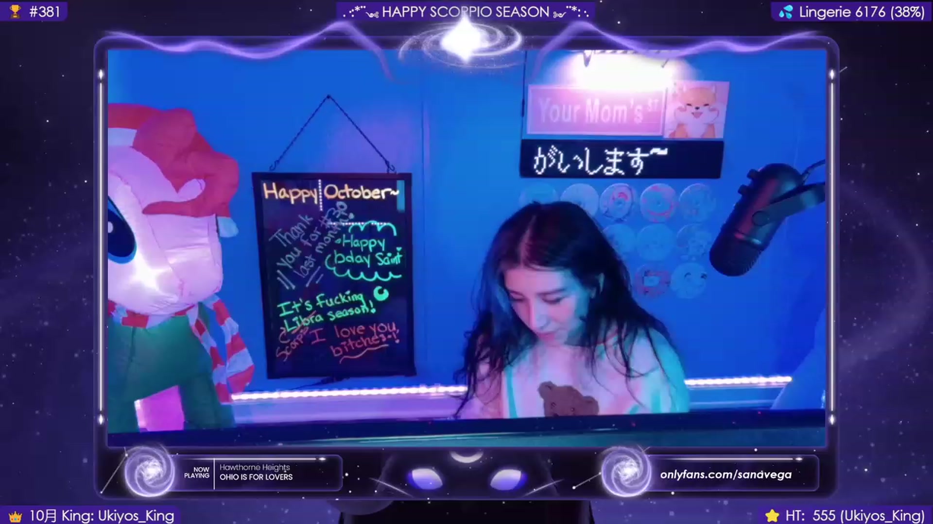 Gallery image thumbnail from Kings_Queen's myfreecams stream on, 10/24/2023, 08:16 image 13 of 20
