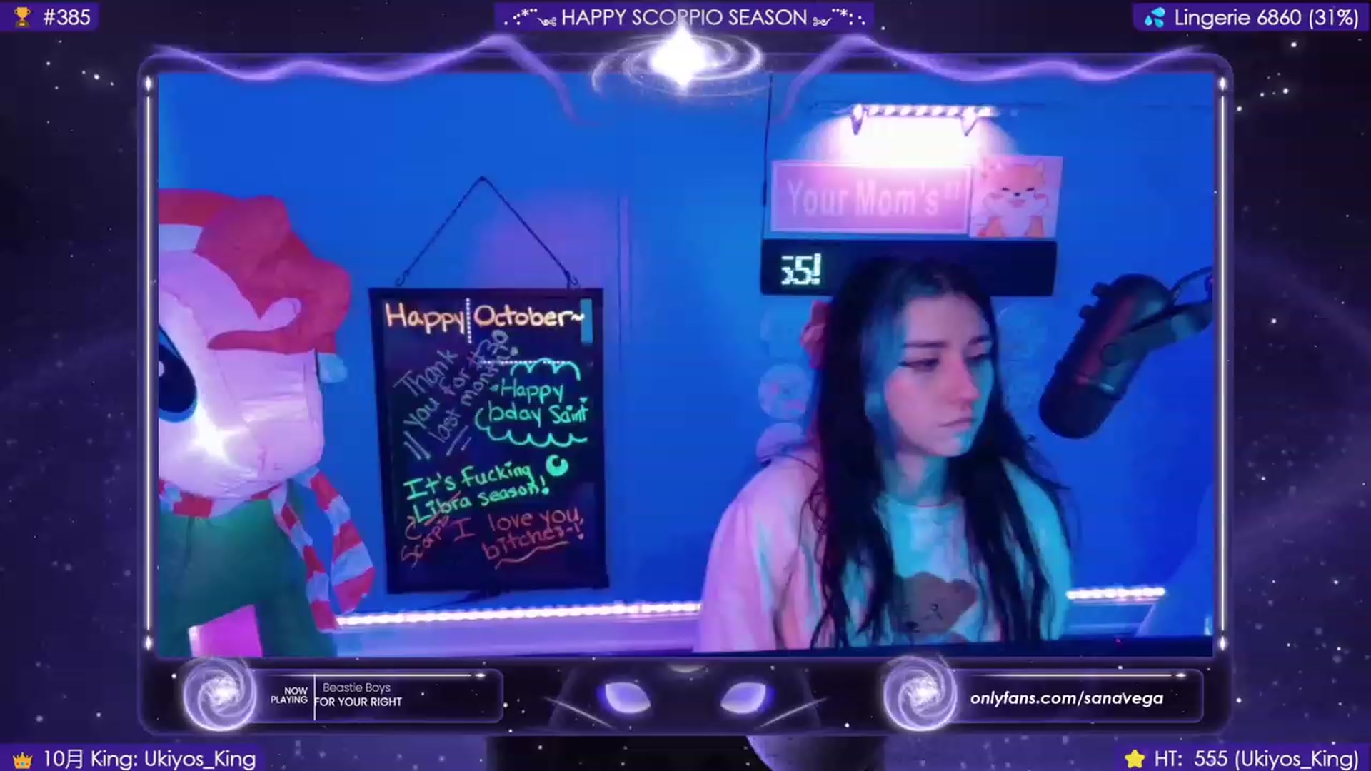 Gallery image thumbnail from Kings_Queen's myfreecams stream on, 10/24/2023, 08:16 image 11 of 20