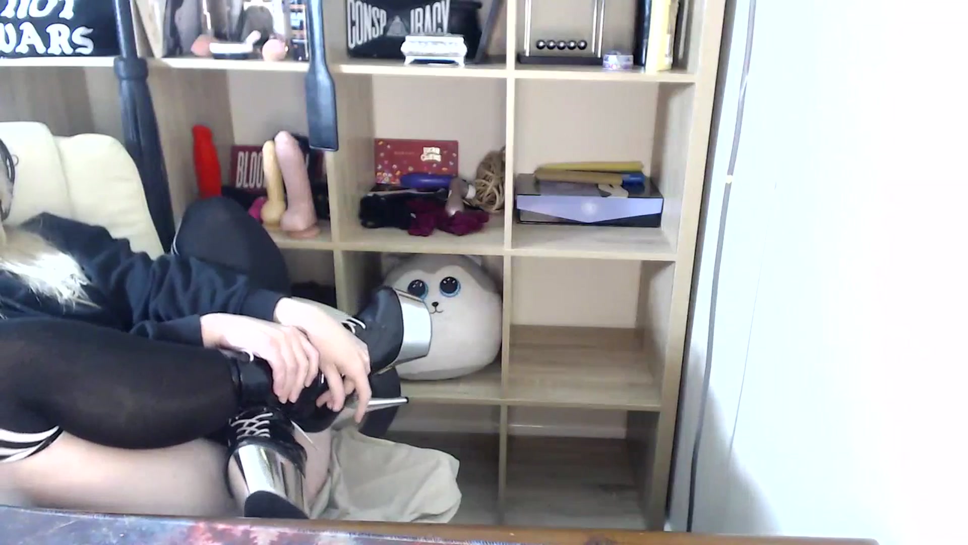 Gallery image thumbnail from Kinksta1's myfreecams stream on, 07/29/2023, 13:13 image 20 of 20