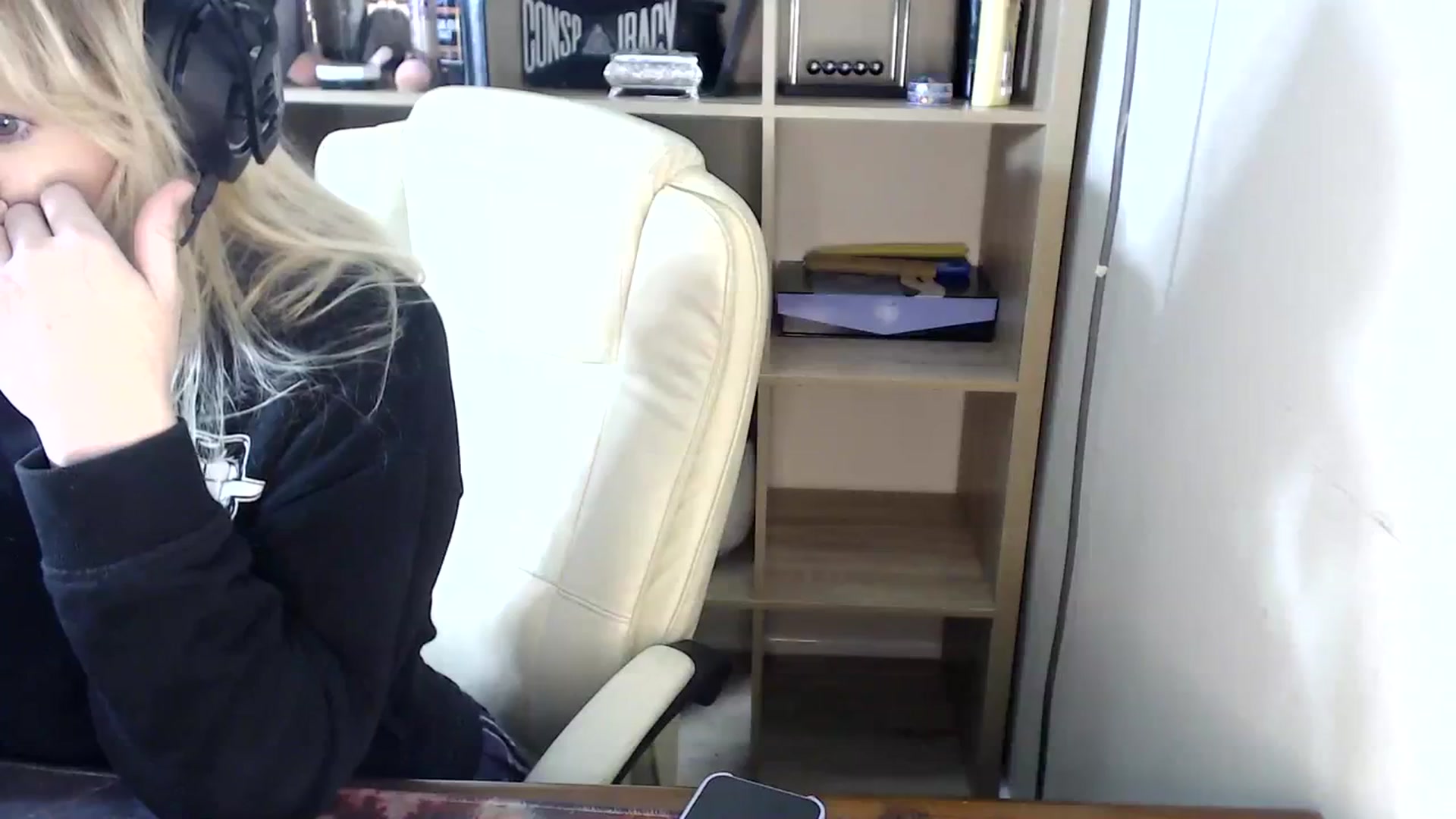 Gallery image thumbnail from Kinksta1's myfreecams stream on, 07/29/2023, 13:13 image 9 of 20