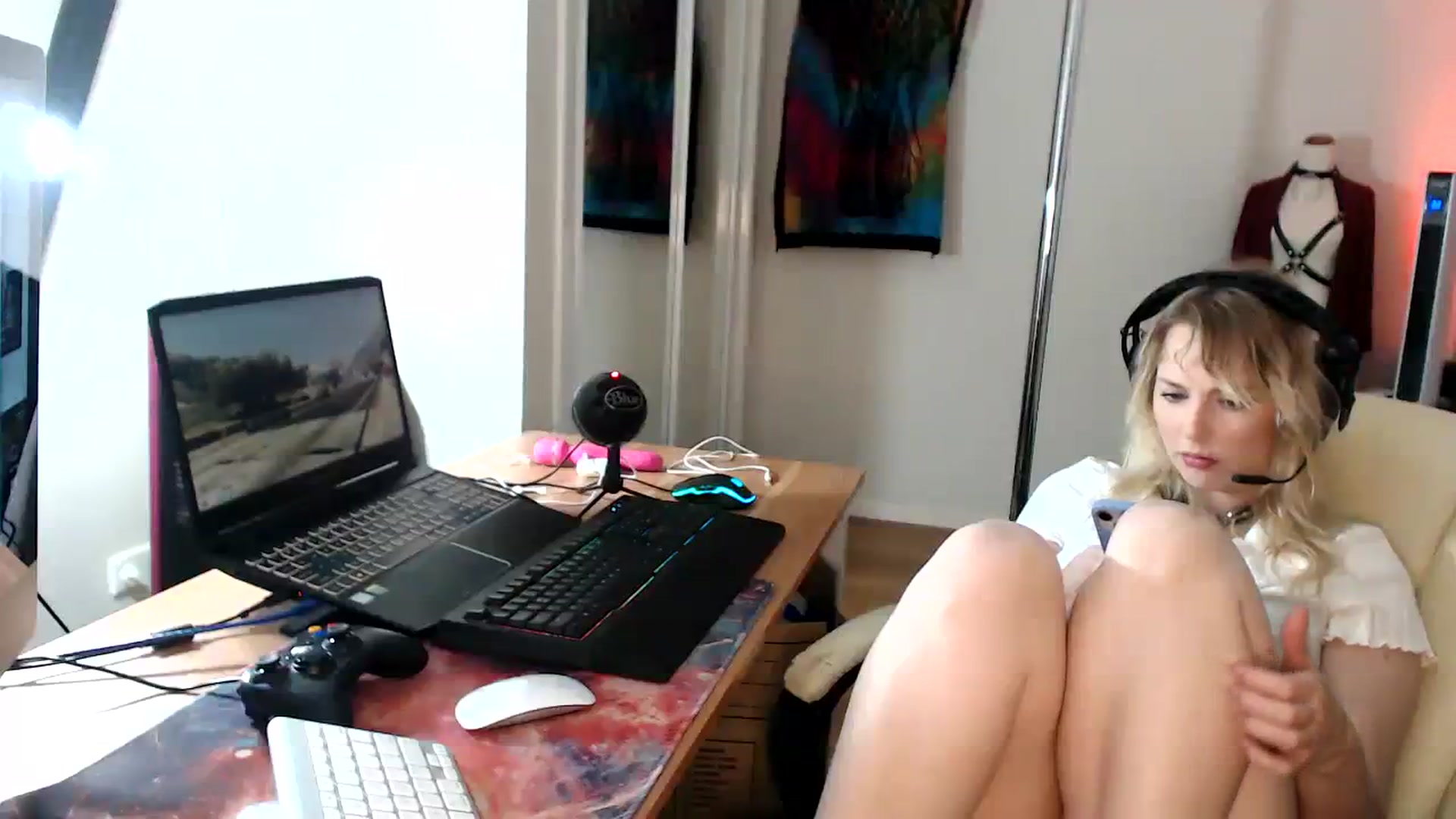 Gallery image thumbnail from Kinksta1's myfreecams stream on, 08/04/2023, 13:52 image 18 of 20