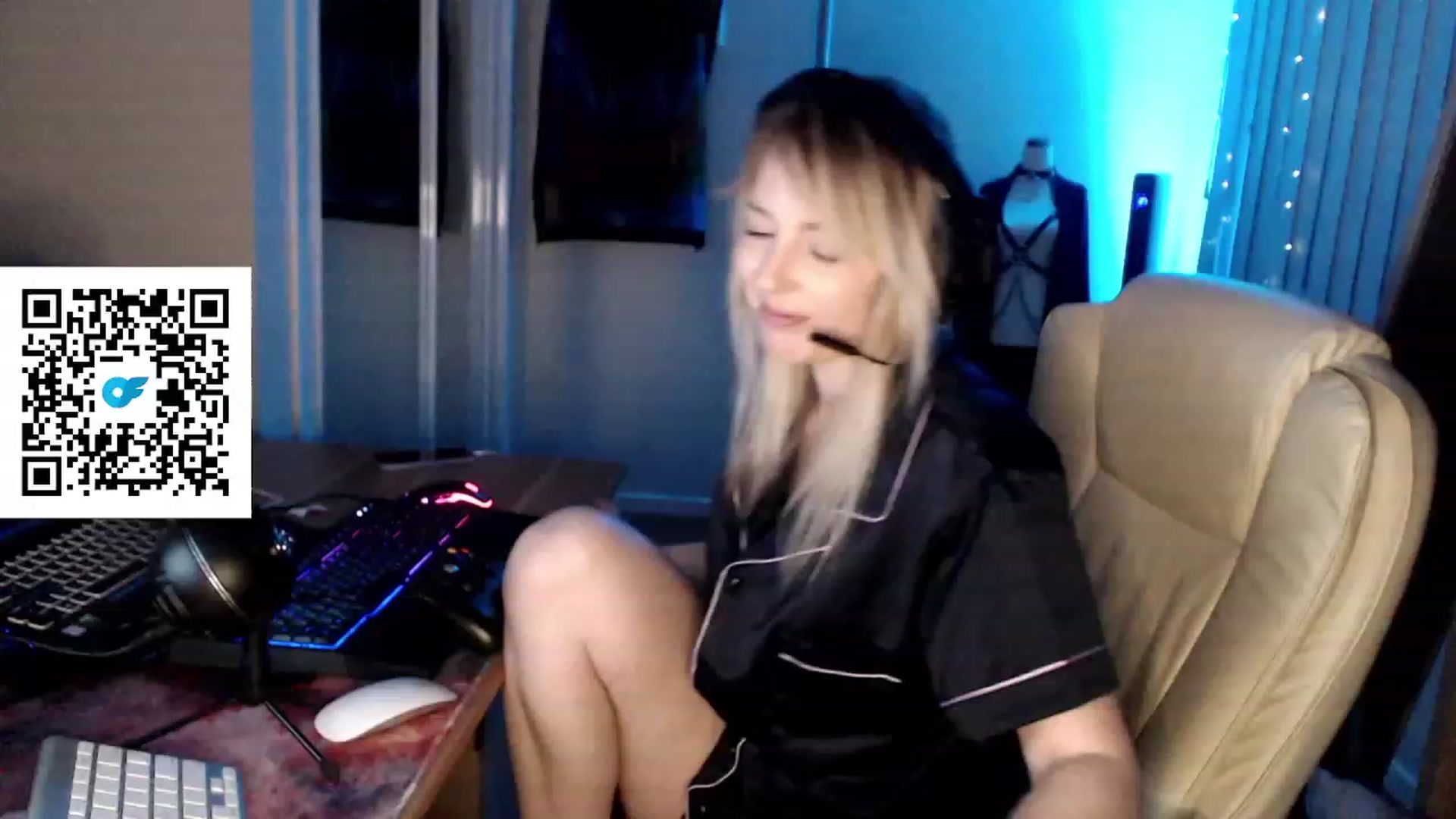 Gallery image thumbnail from Kinksta1's myfreecams stream on, 08/05/2023, 15:38 image 20 of 20