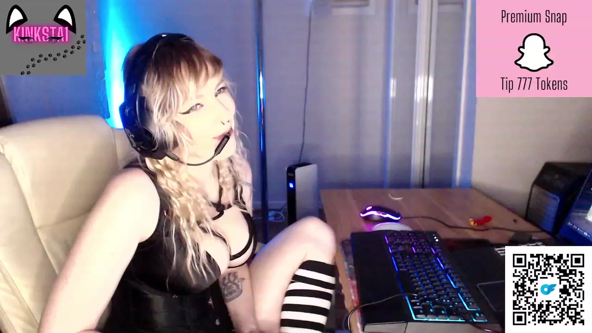 Gallery image thumbnail from Kinksta1's myfreecams stream on, 08/18/2023, 14:20 image 20 of 20
