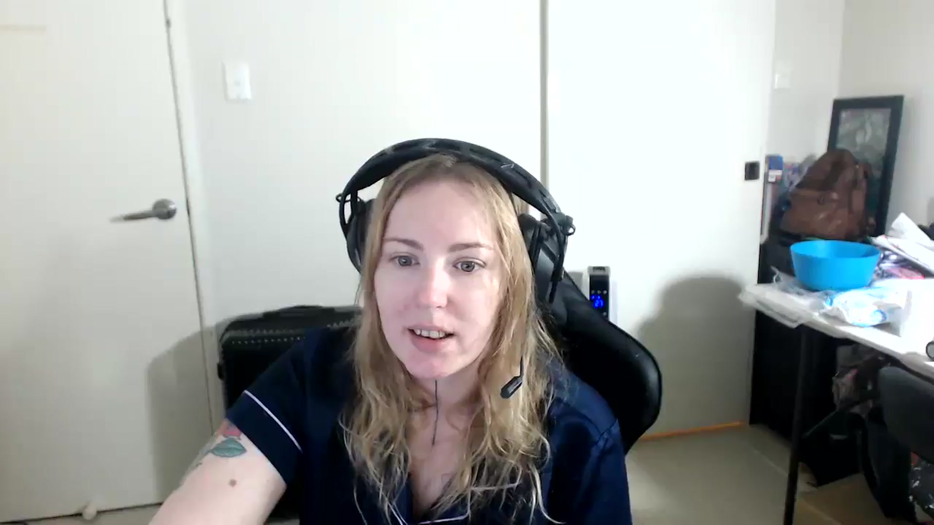 Gallery image thumbnail from Kinksta1's myfreecams stream on, 06/17/2025, 14:20 image 15 of 20