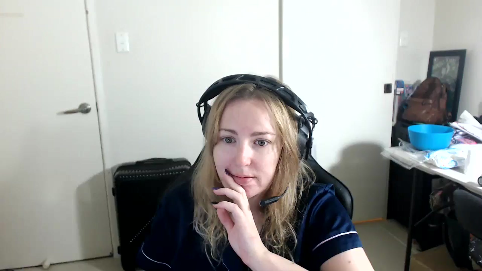Gallery image thumbnail from Kinksta1's myfreecams stream on, 06/17/2025, 14:20 image 1 of 20