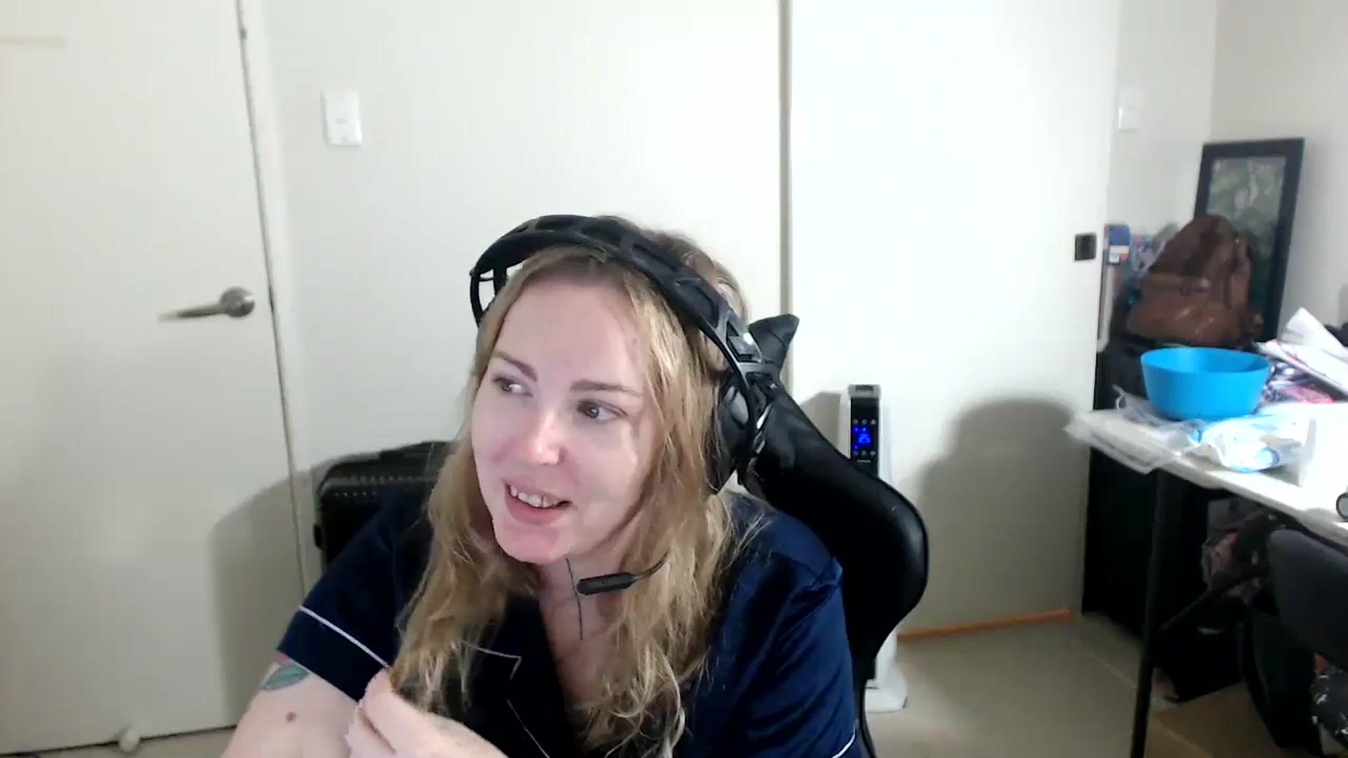 Gallery image thumbnail from Kinksta1's myfreecams stream on, 06/17/2025, 14:20 image 11 of 20
