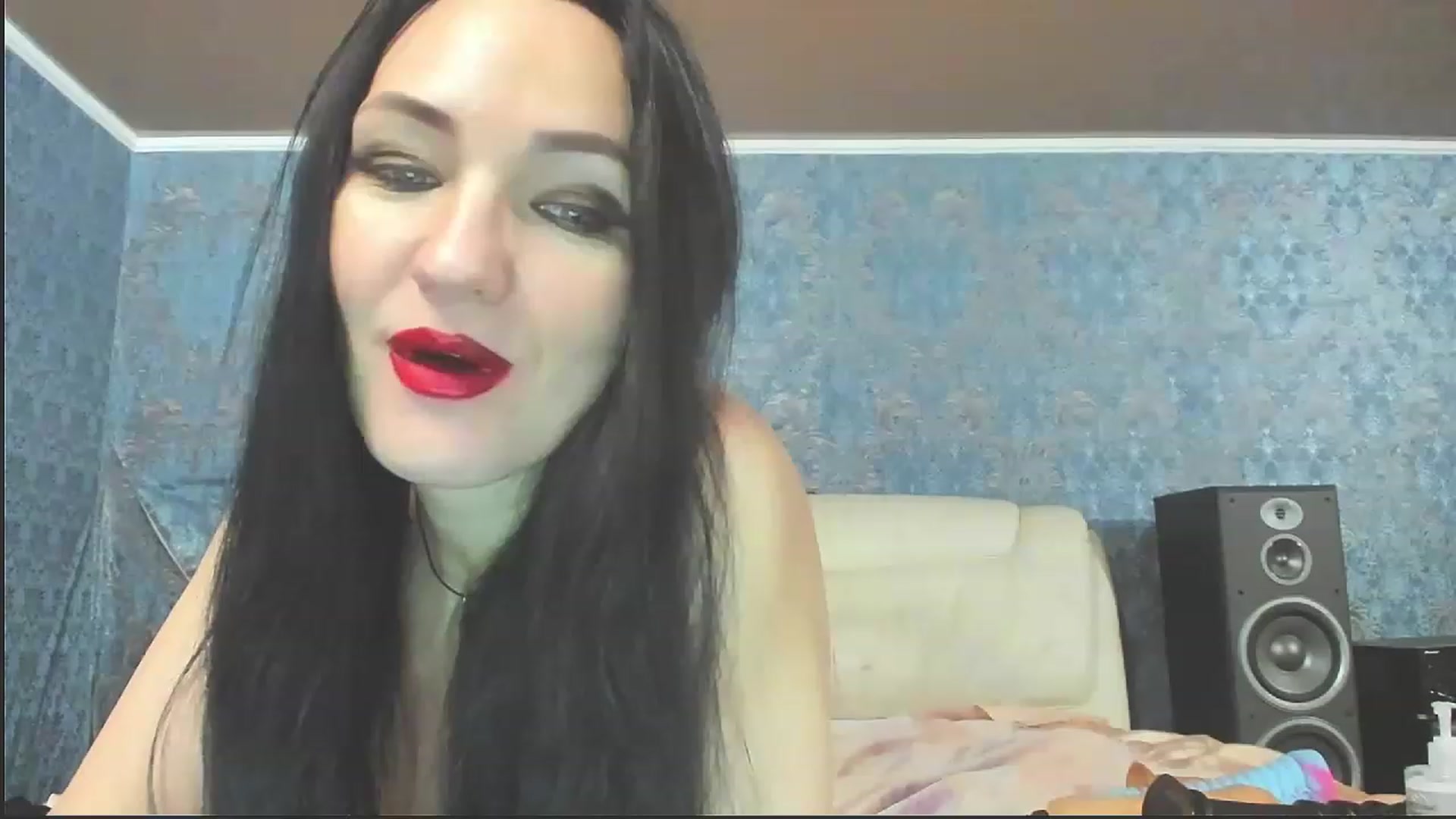 Gallery image thumbnail from KinkyKitte's myfreecams stream on, 12/07/2022, 18:50 image 1 of 20