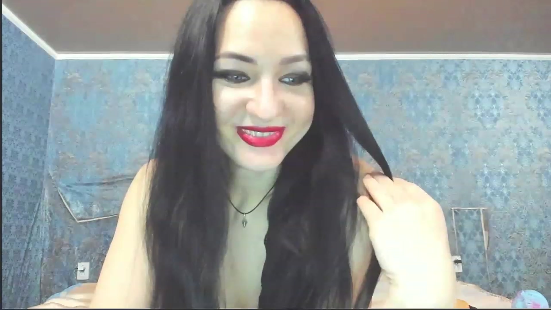 Gallery image thumbnail from KinkyKitte's myfreecams stream on, 01/04/2023, 17:59 image 9 of 20