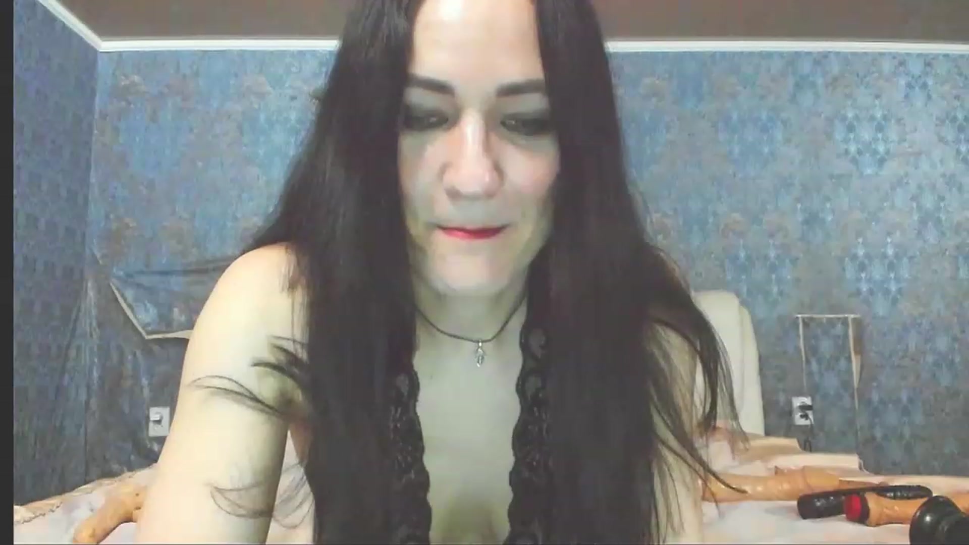 Gallery image thumbnail from KinkyKitte's myfreecams stream on, 04/20/2023, 16:34 image 17 of 20