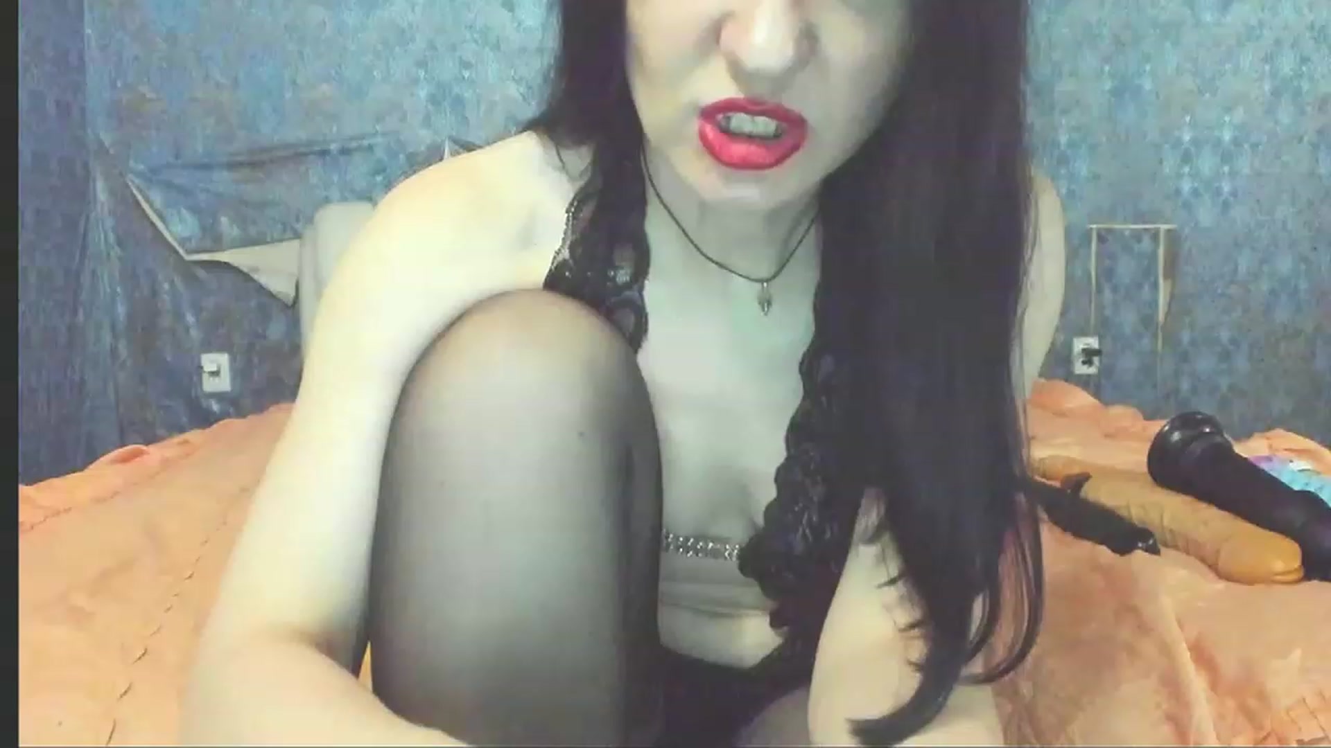Gallery image thumbnail from KinkyKitte's myfreecams stream on, 04/27/2023, 15:08 image 2 of 20