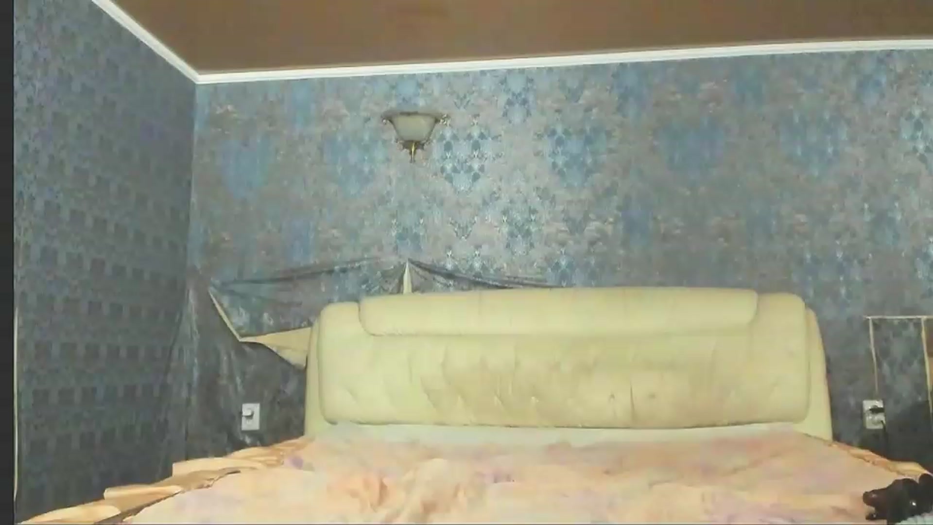 Gallery image thumbnail from KinkyKitte's myfreecams stream on, 05/08/2023, 18:13 image 1 of 20