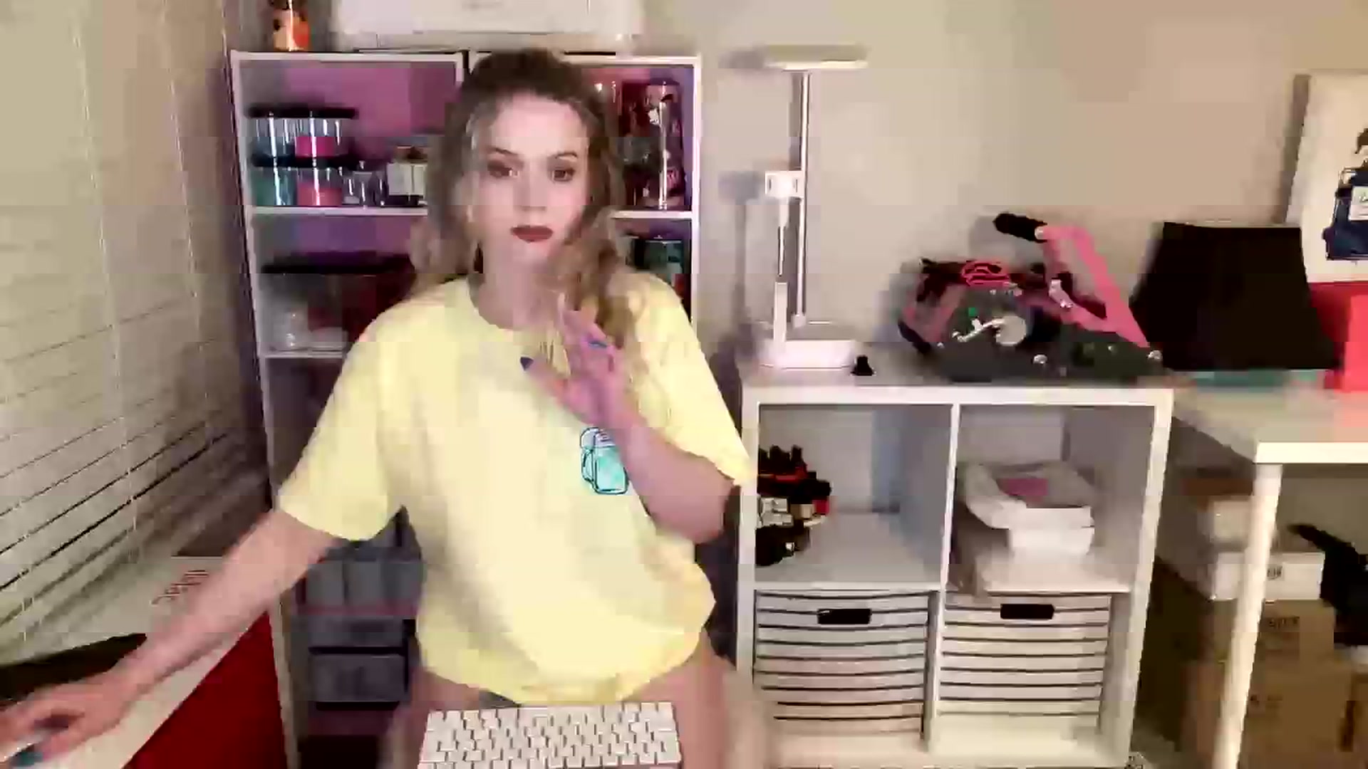 Gallery image thumbnail from KinkyKittie69's myfreecams stream on, 06/13/2023, 06:51 image 20 of 20