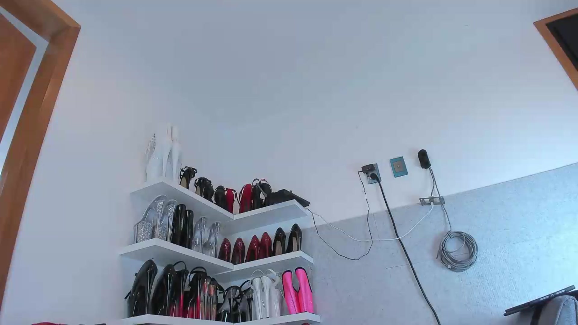 Gallery image thumbnail from KinkyMarisol's myfreecams stream on, 07/12/2026, 18:58 image 12 of 20