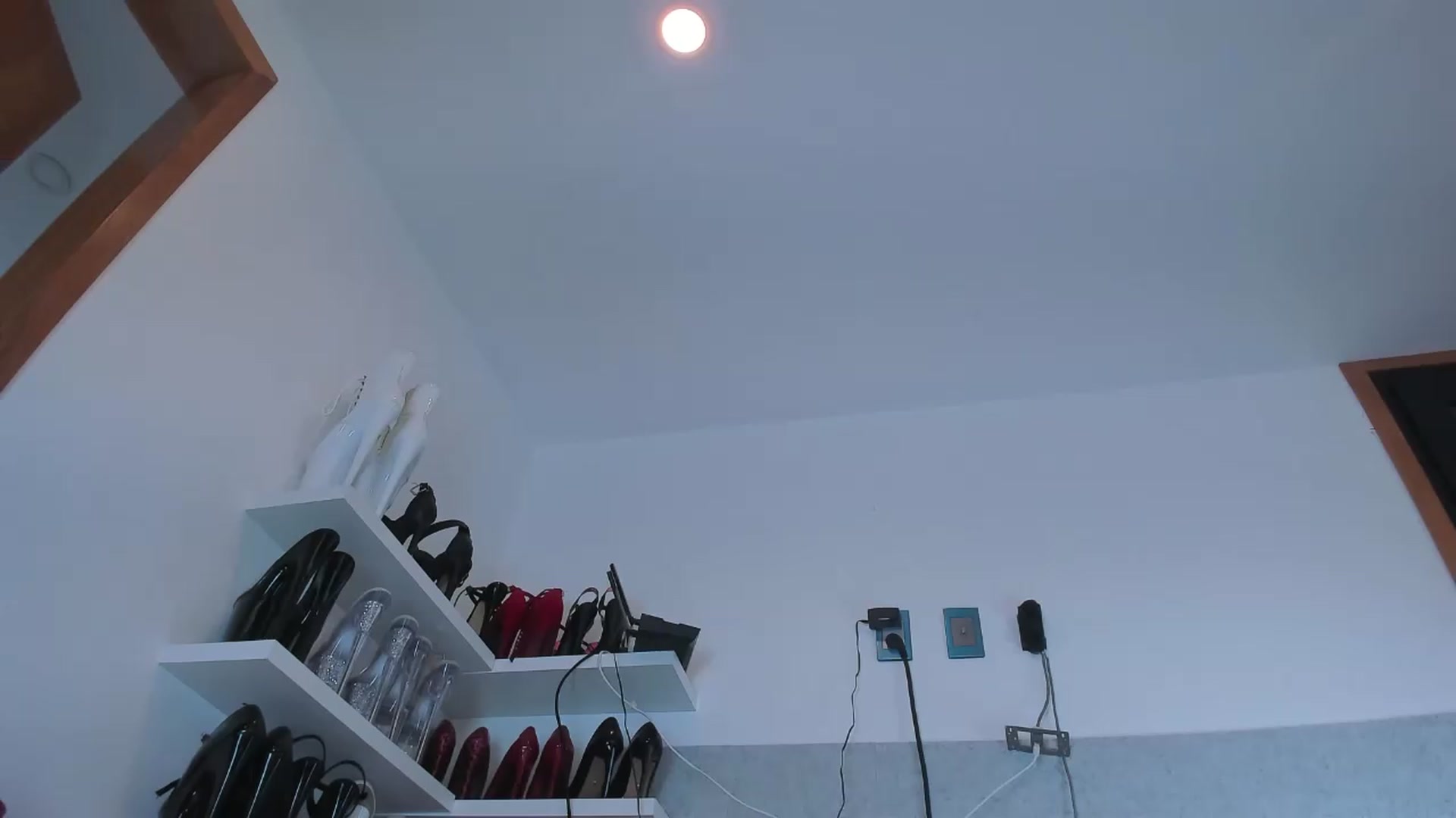 Gallery image thumbnail from KinkyMarisol's myfreecams stream on, 07/18/2026, 17:05 image 18 of 20