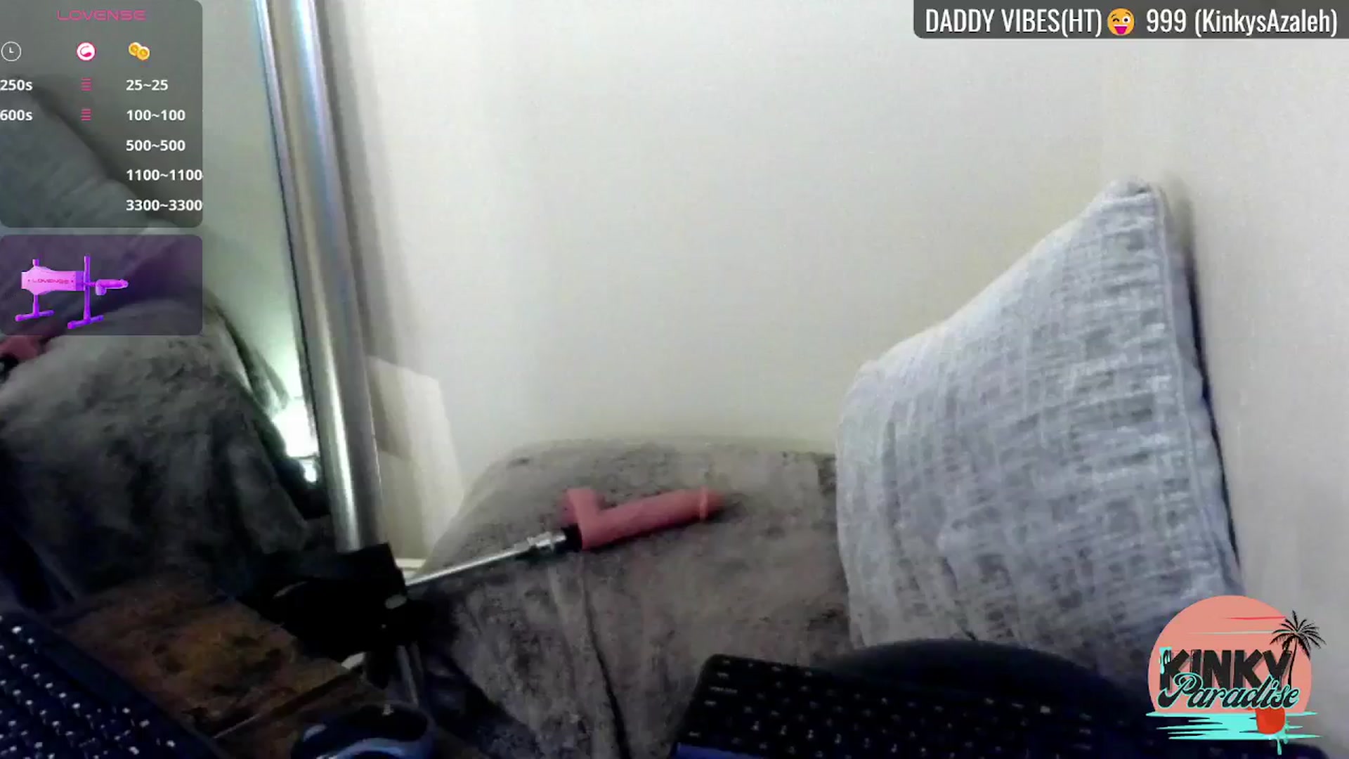Gallery image thumbnail from KinkyParadise's myfreecams stream on, 10/13/2024, 03:44 image 13 of 20